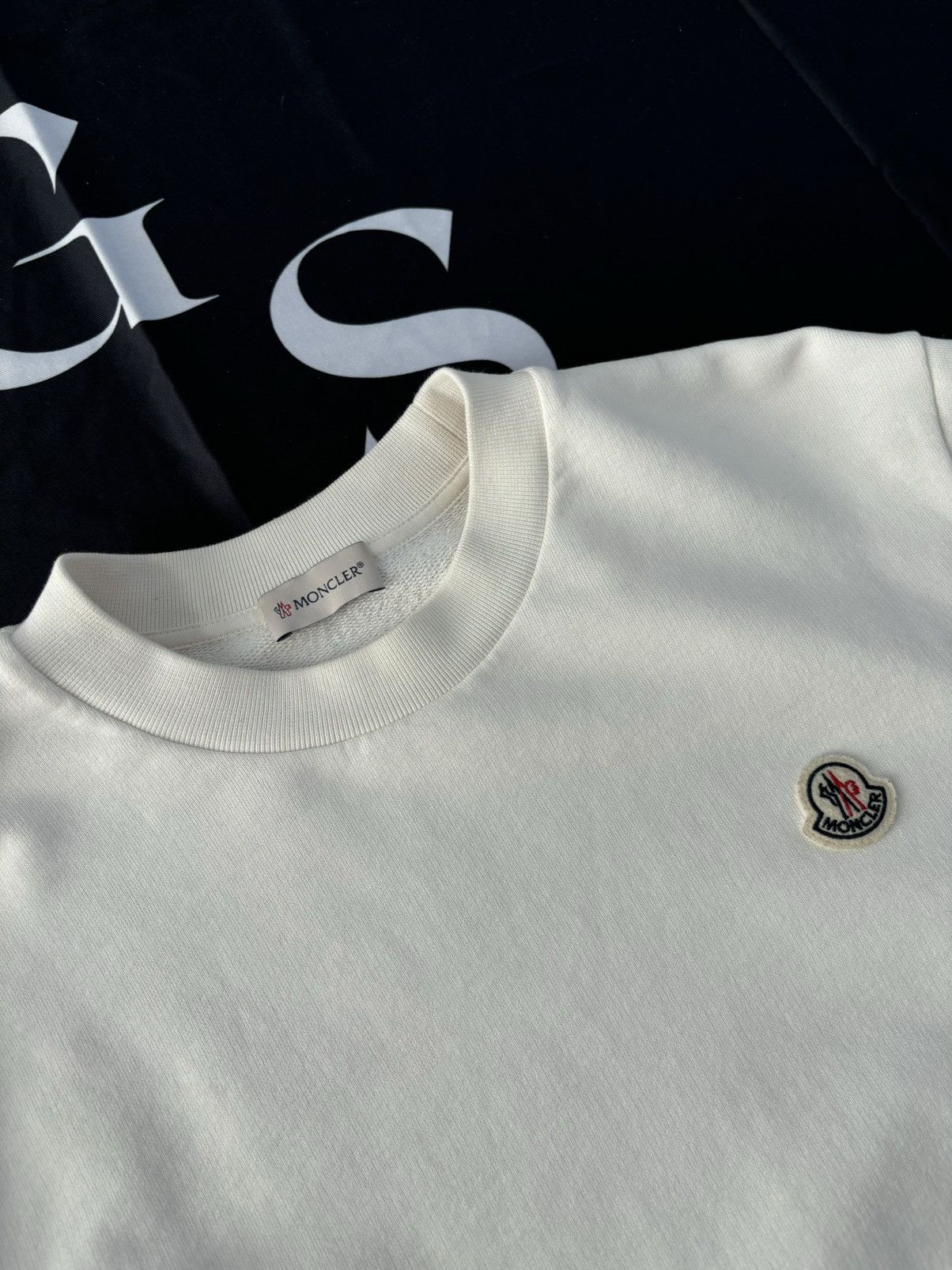 Moncler Moncler White Crewneck Size US L / EU 52-54 / 3 - 2 Thumbnail