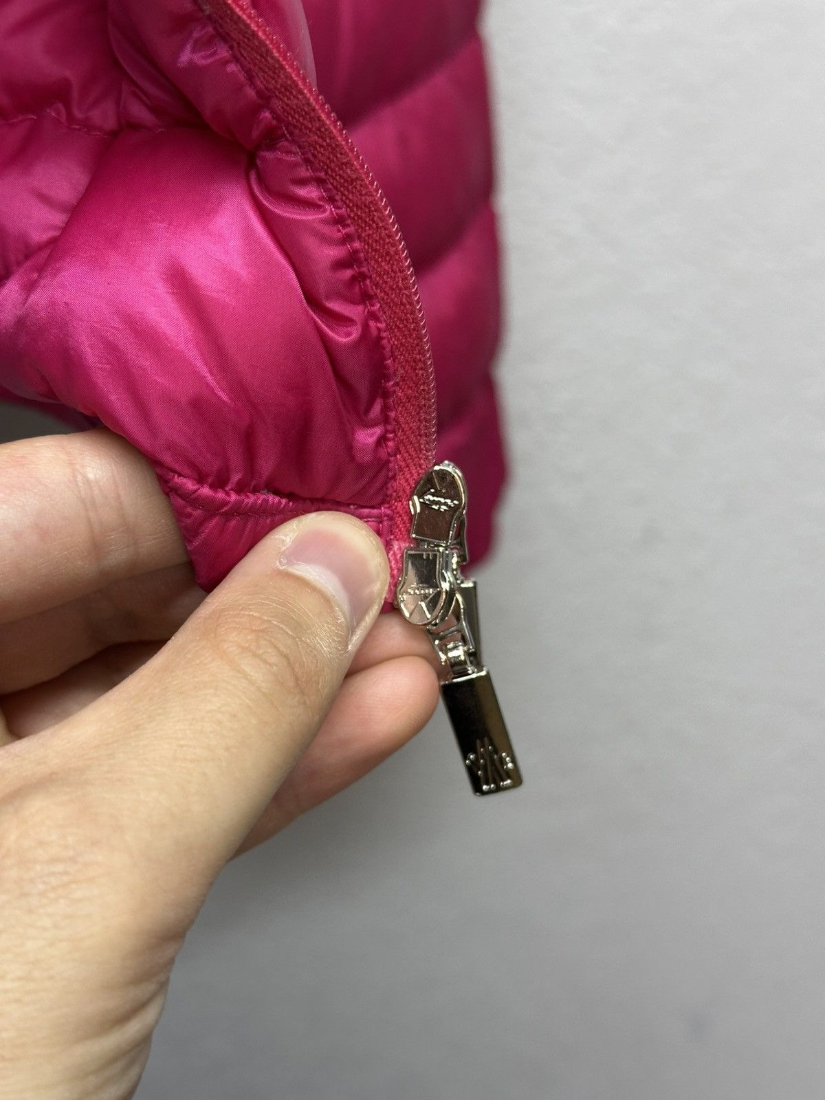 Moncler Moncler Lans Down Puffer Jacket Pink Lightweight Size M / US 6-8 / IT 42-44 - 11 Thumbnail