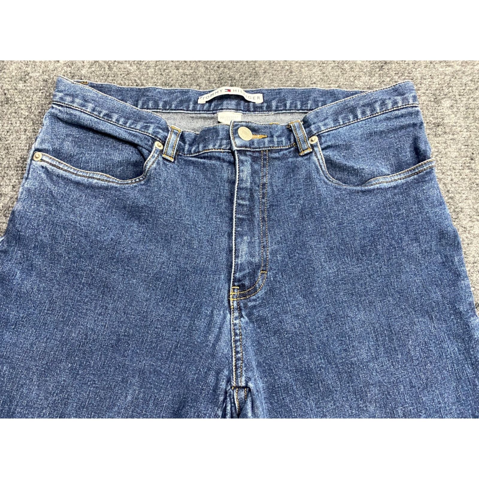 Tommy Hilfiger VINTAGE Tommy Hilfiger Capri Jeans Women Capri Denim Blue 30x22 Logo Mid Rise 22 Inseam Size 30x22 Denim Capri Jeans Womens, 90s? Size ONE SIZE - 5 Thumbnail