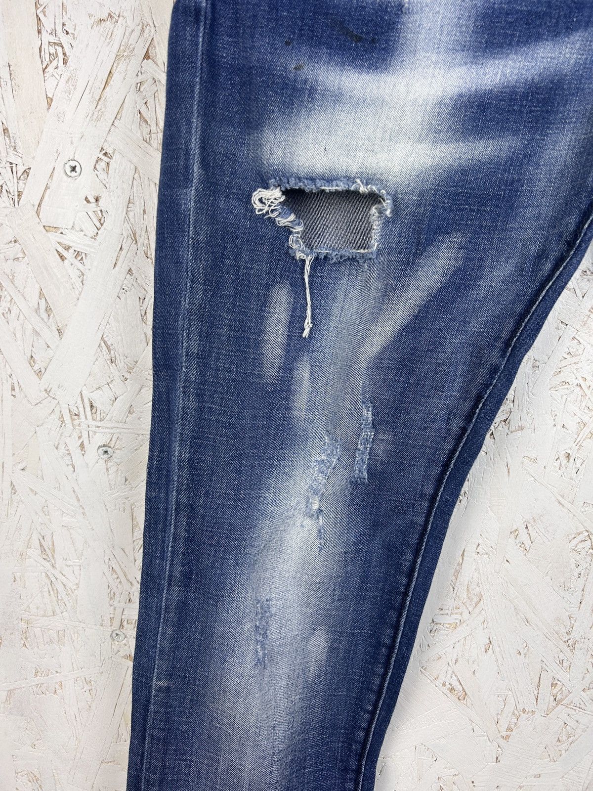 Dsquared2 Dsquared2 Avant Garde Skinny Dan Denim Jeans Size 50 Size US 34 / EU 50 - 2 Thumbnail