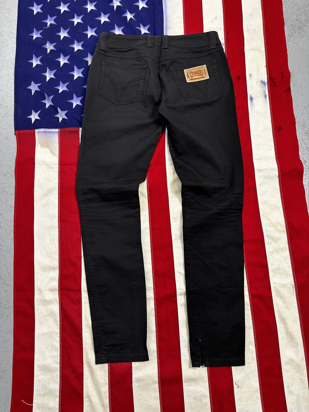 Dolce & Gabbana Vintage D&G (Dolce & Gabbana) black jeans with ankle zips Size 26" / US 2 / IT 38 - 2 Thumbnail