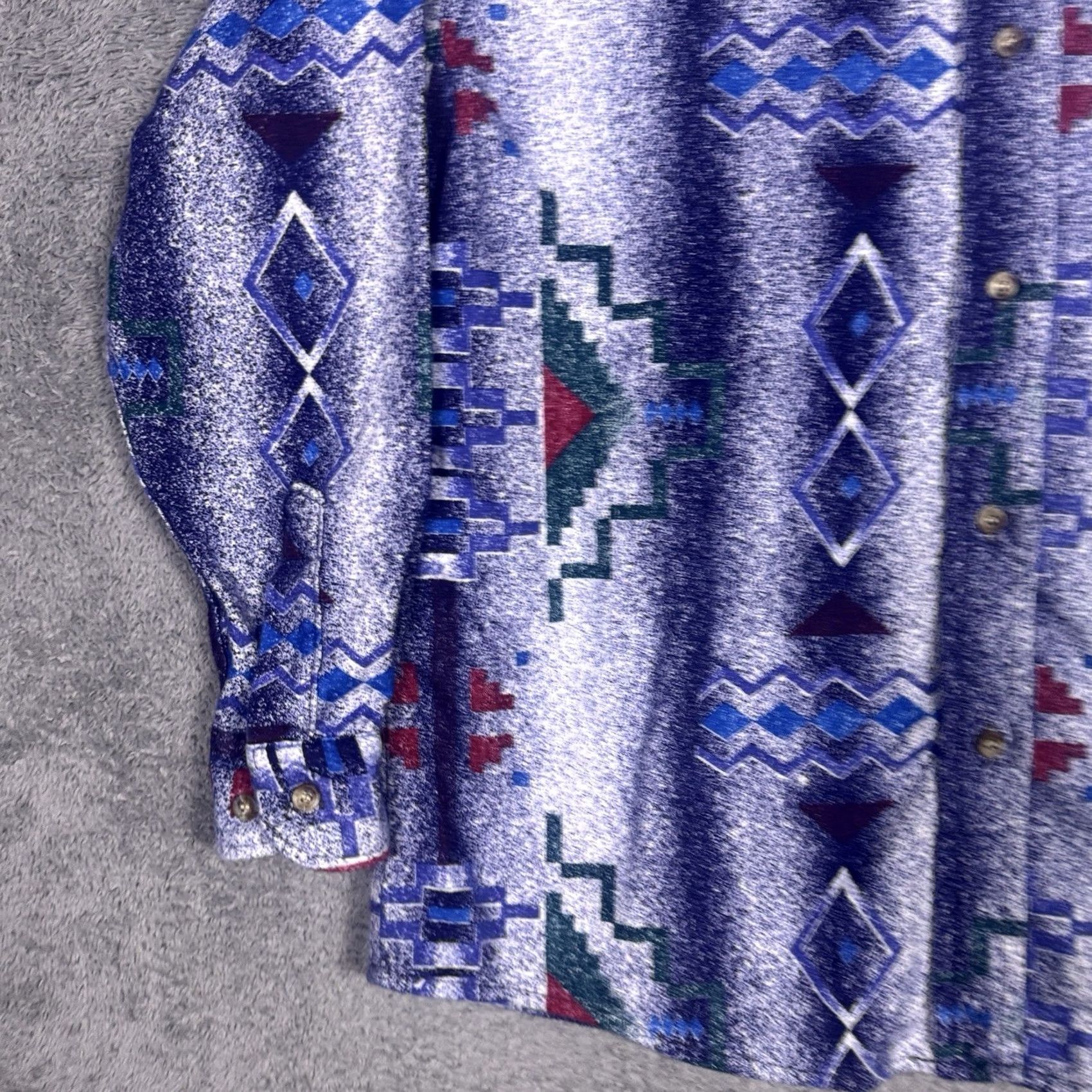 Vintage VINTAGE Cabelas Shirt Womens L Southwest Aztec Flannel USA Made Checotah Chamois Size L / US 10 / IT 46 - 3 Thumbnail