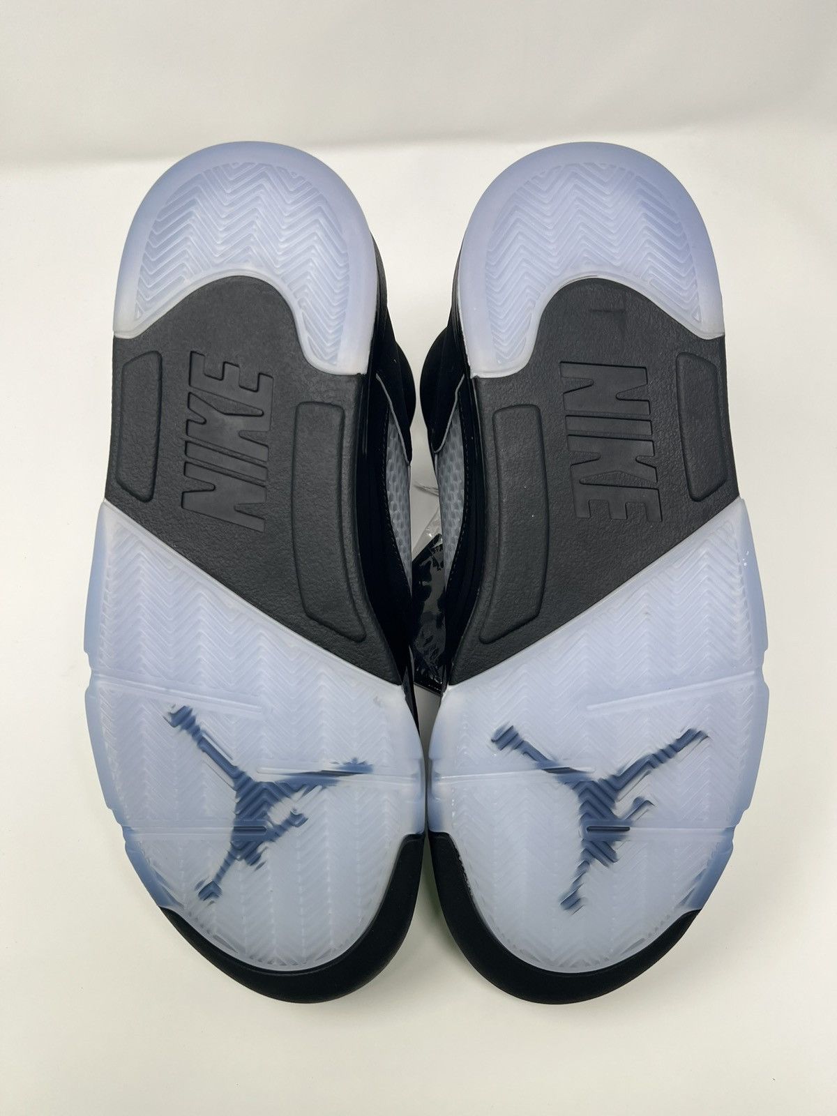 Nike Air Jordan 5 Black Metallic Reimagined Size US 9.5 / EU 42-43 - 4 Thumbnail