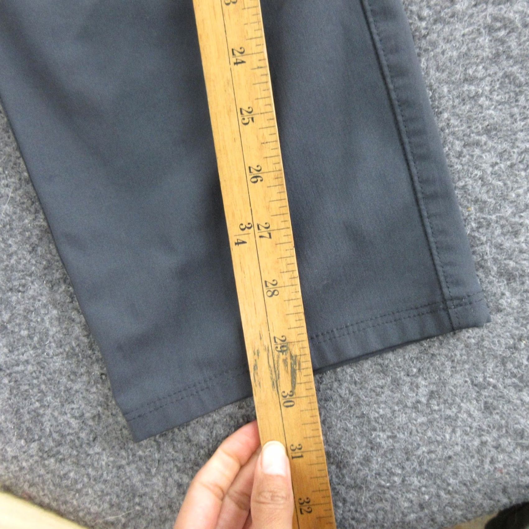Vuori Vuori Pants Mens 36 Gray Performance Chino Golf Stretch Travel V430 Chino Pants Casual Size US 36 / EU 52 - 3 Thumbnail