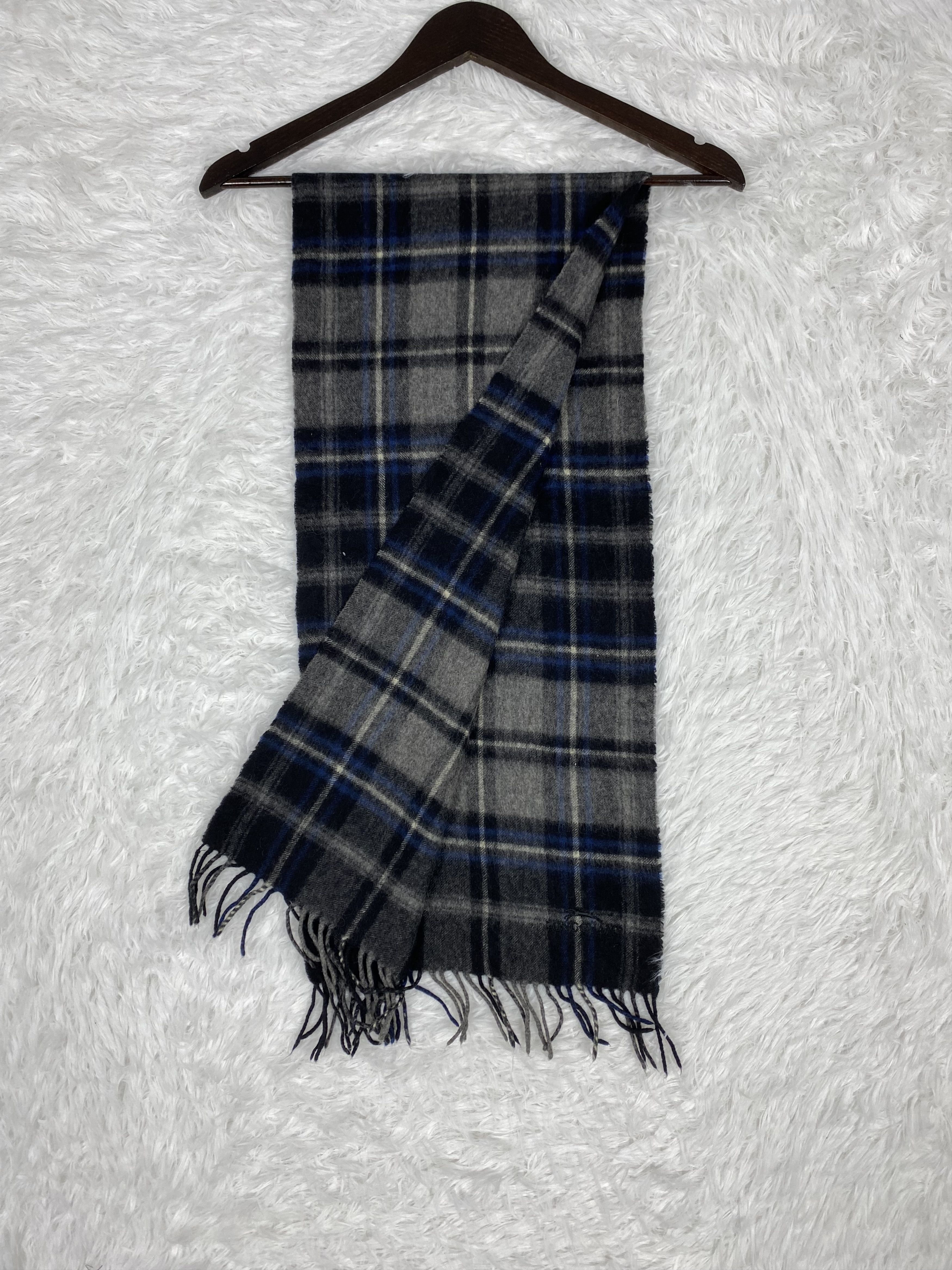 Longchamp Vintage Longchamp Scarf / Muffler Neckwear PM0125 Size ONE SIZE - 5 Thumbnail