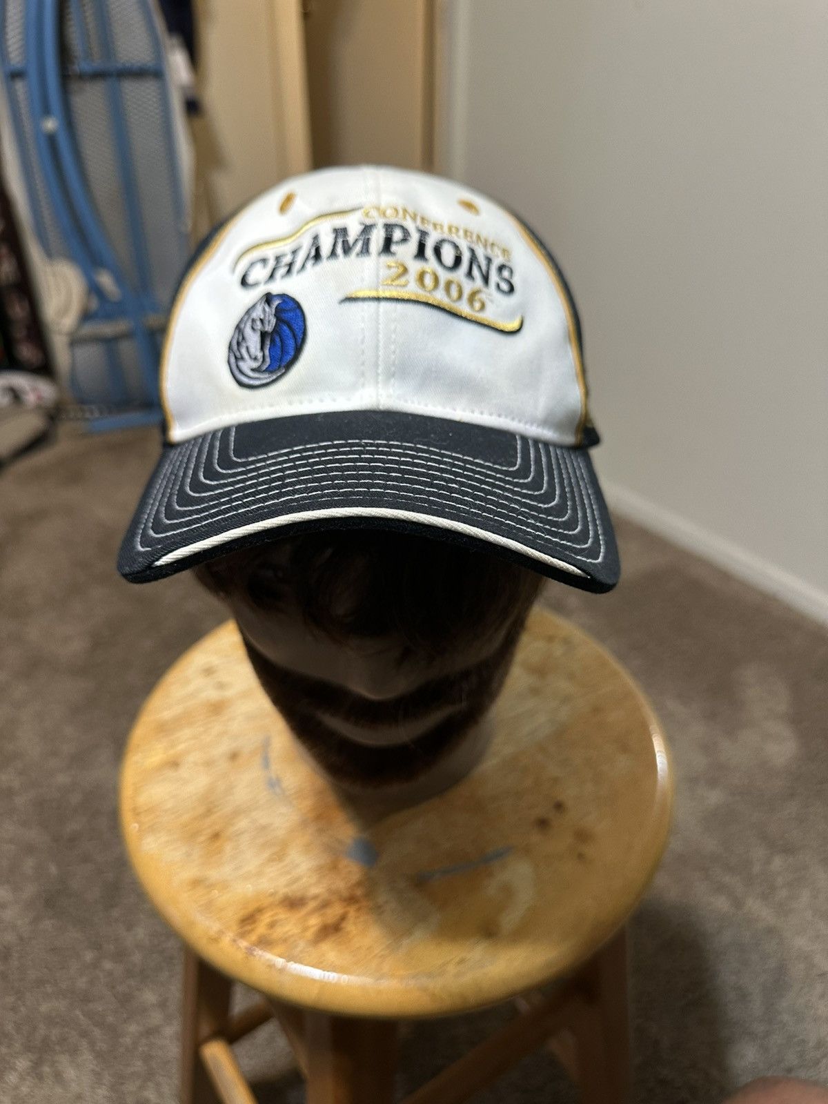 NCAA Vintage NBA Reebok Dallas Mavericks hat 2006 Size ONE SIZE - 2 Thumbnail