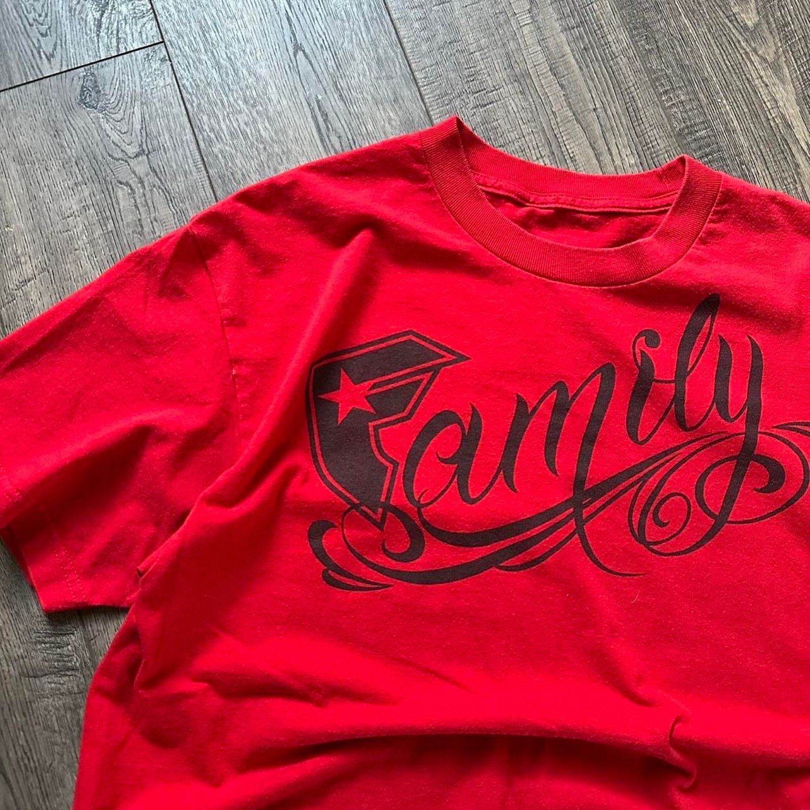 Famous Stars And Straps Rare Vintage Y2K 00 Family Famous Stars and Straps Skate Tee Size US L / EU 52-54 / 3 - 2 Thumbnail