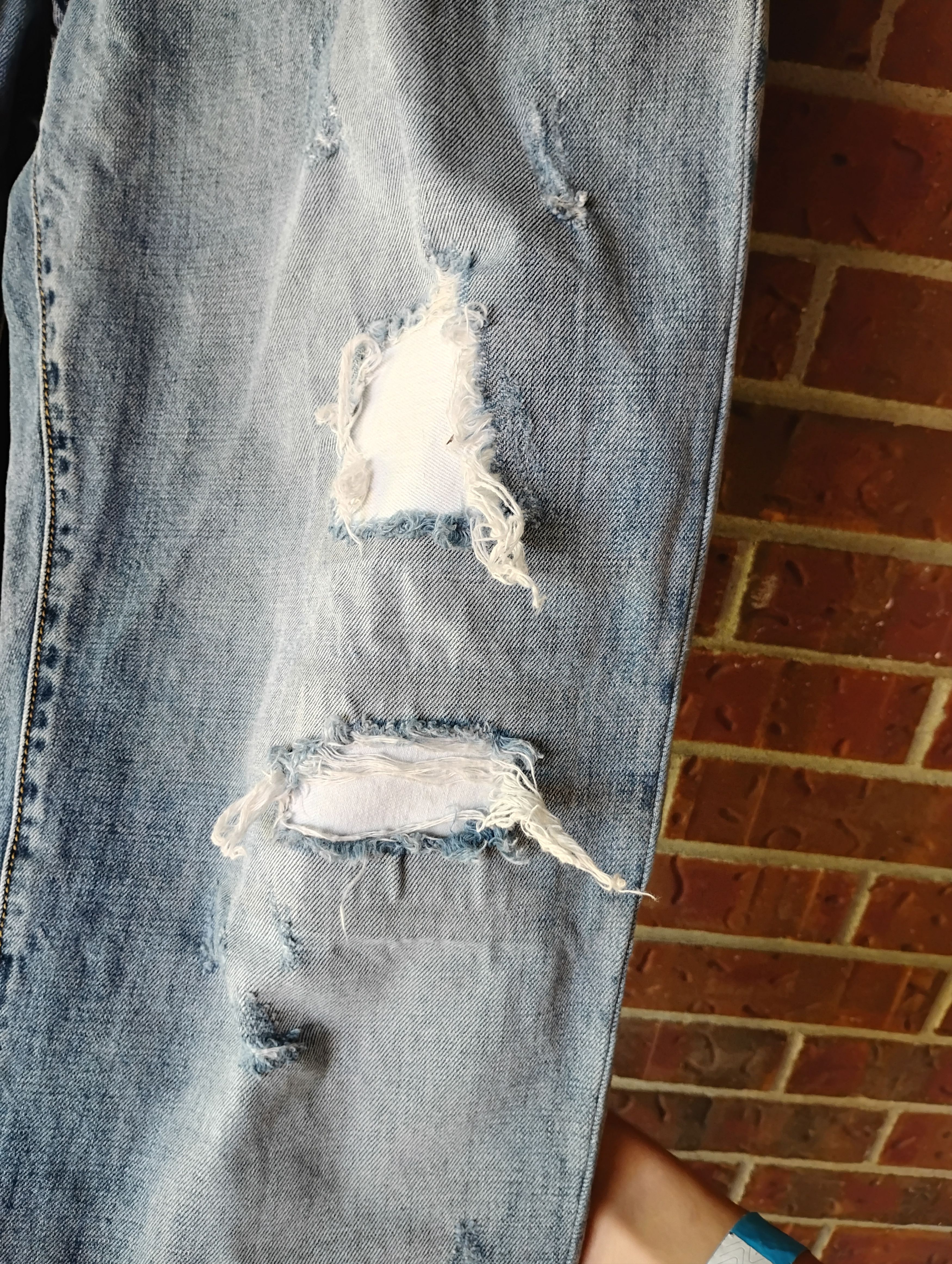 John Galliano John Galliano skinny distressed light wash jeans Size US 36 / EU 52 - 4 Thumbnail