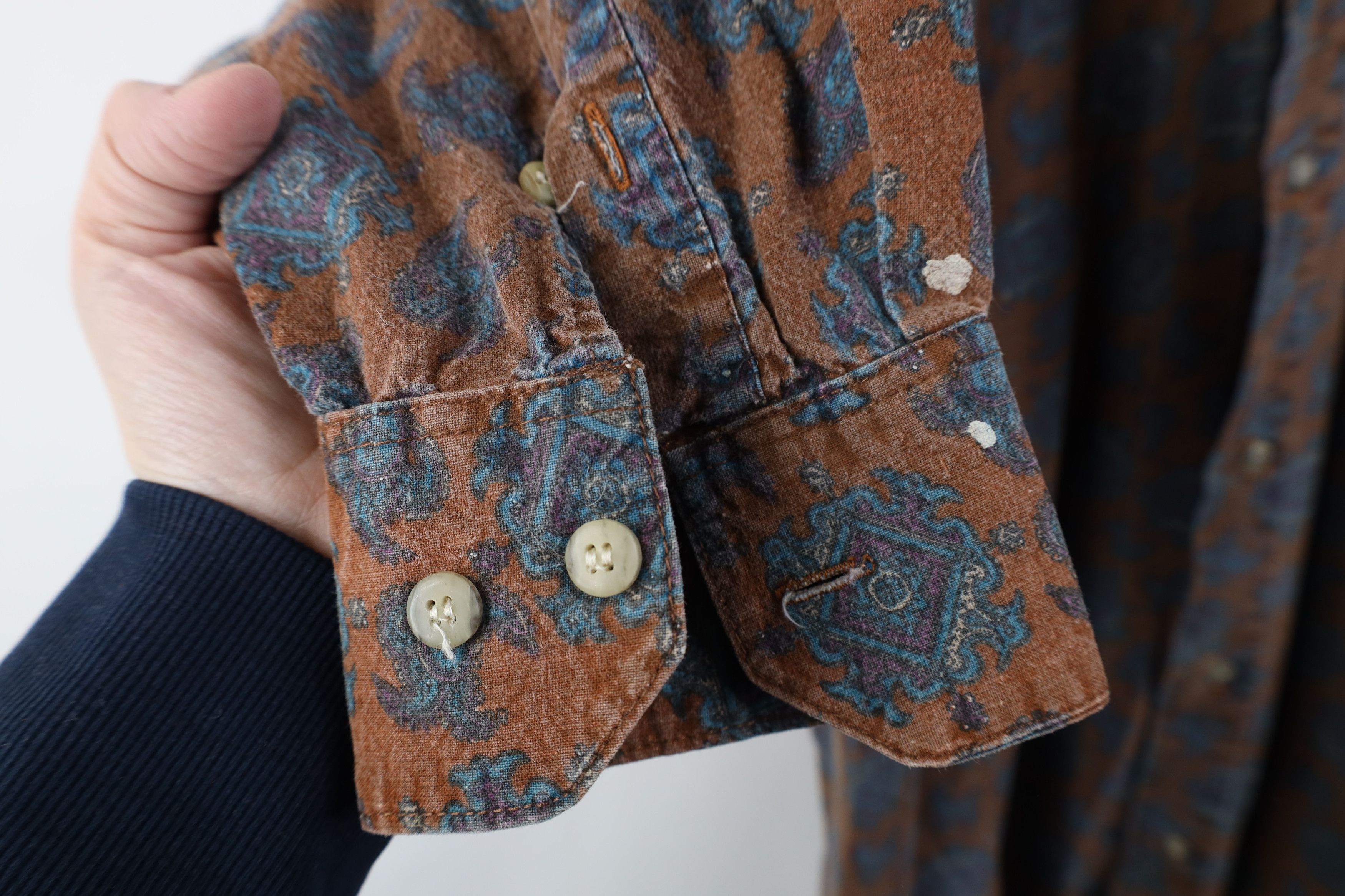 Vintage Vintage 90s Streetwear Geometric Baggy Fit Button Down Shirt Size US XL / EU 56 / 4 - 8 Thumbnail
