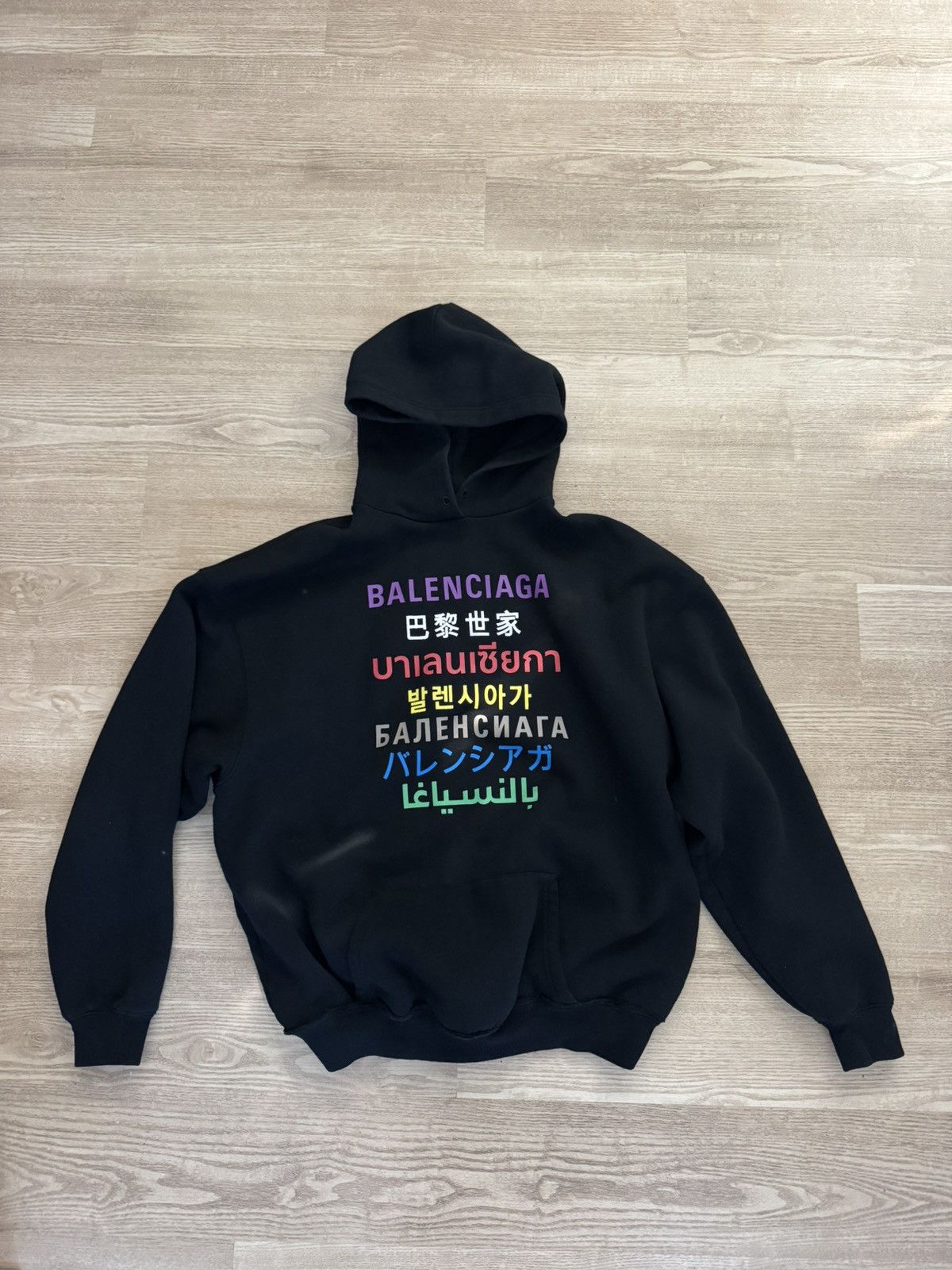 Balenciaga Balenciaga Languages Hoodie Size US S / EU 44-46 / 1 - 1 Thumbnail