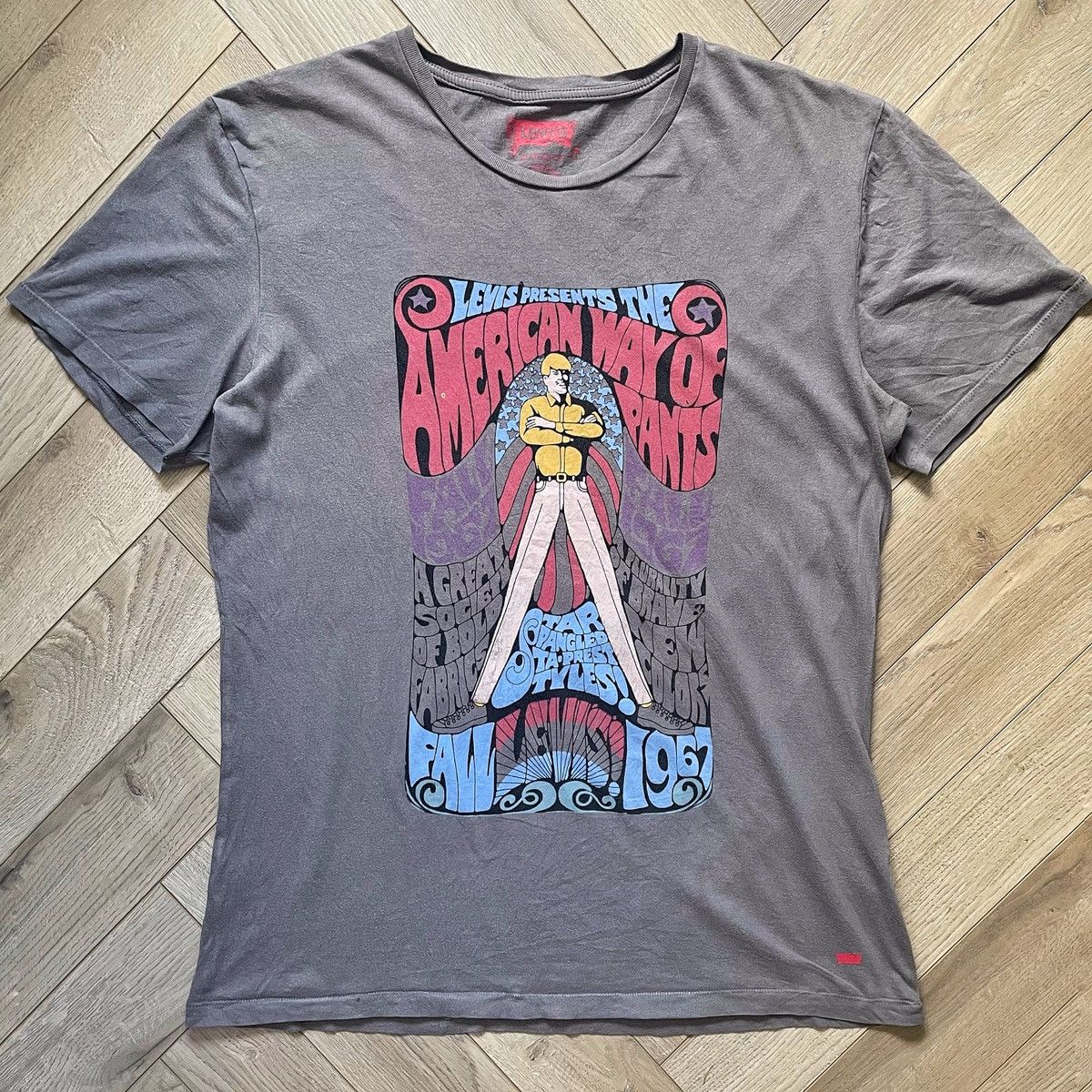 Levi's Levi's Retro Print T Shirt Size US XL / EU 56 / 4 - 1 Thumbnail