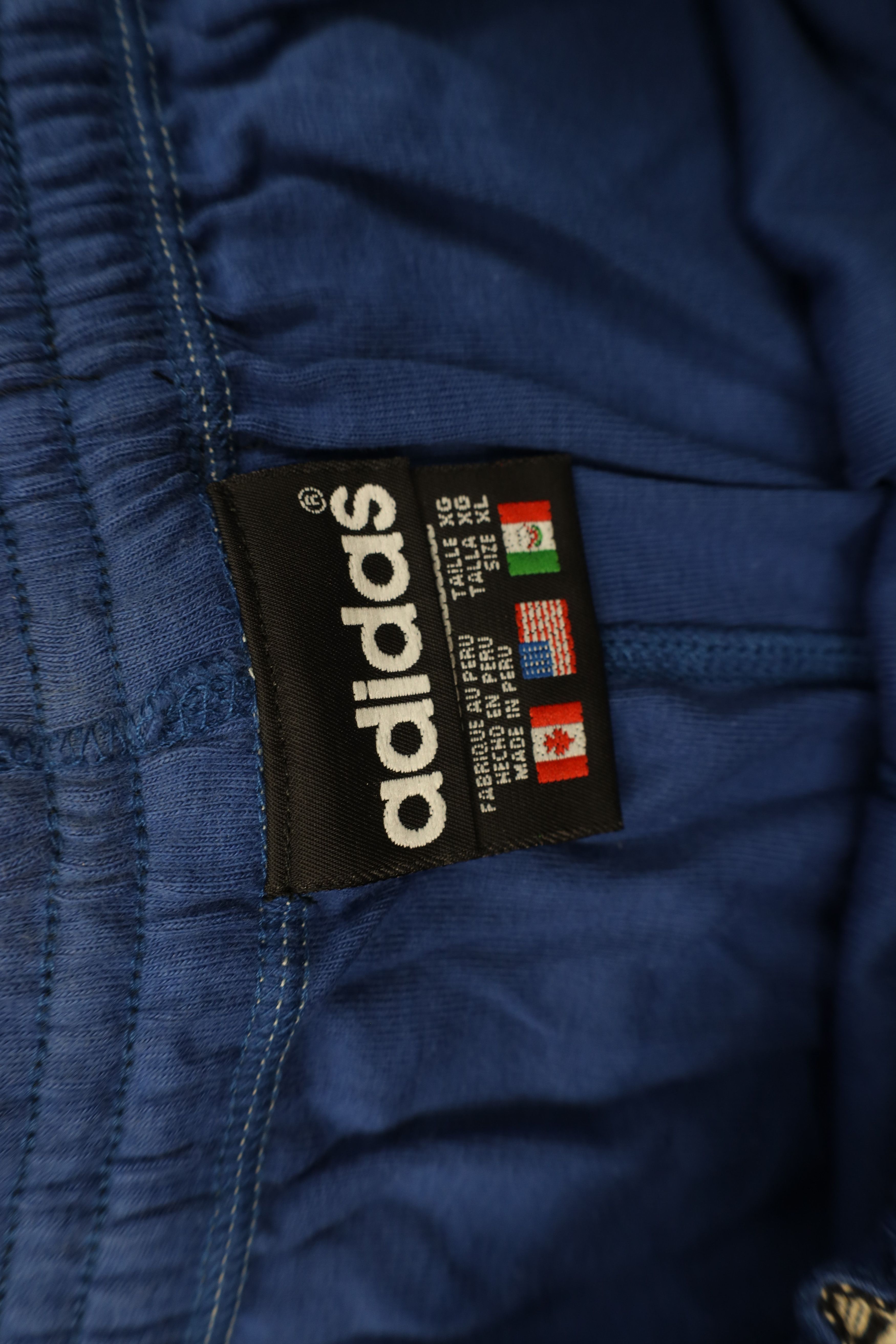 Adidas Deadstock Vintage 90s Adidas Above Knee Shorts Royal Blue Size US 36 / EU 52 - 10 Thumbnail