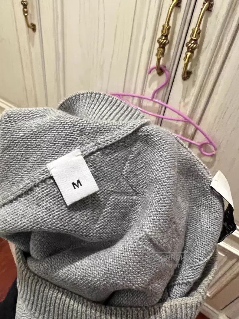 Givenchy Givenchy Gray Star Knit Sweater Size US M / EU 48-50 / 2 - 7 Thumbnail