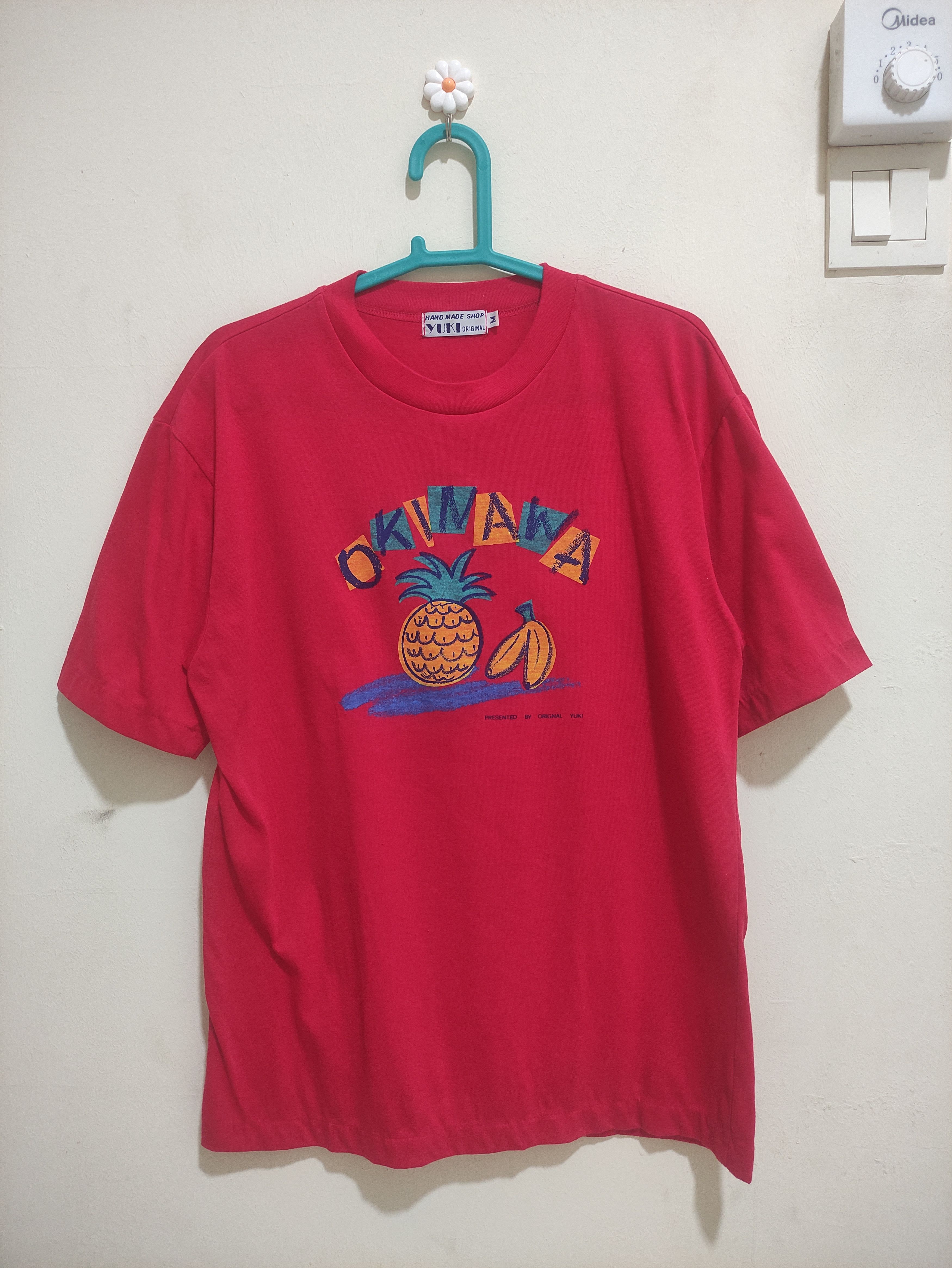 Vintage Vintage Simple Okinawa by HandMade YUKI Original RED T-Shirt Size US S / EU 44-46 / 1 - 10 Thumbnail
