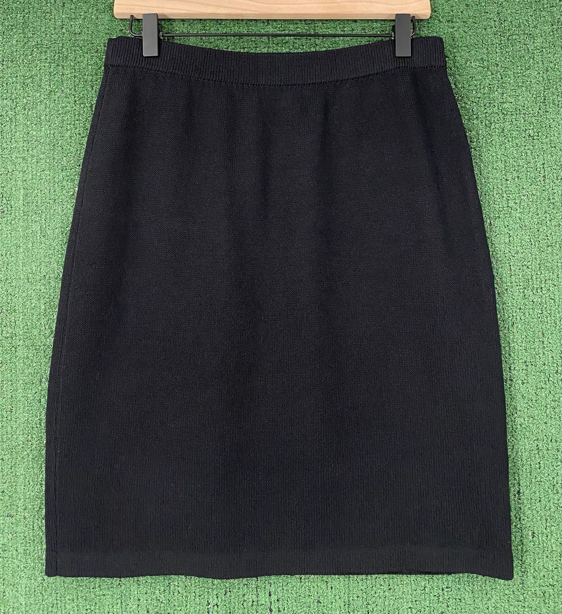 St. John St.John Basics Santana Black Wool Blend Pencil Knit Skirt 10 Size 33" - 1 Thumbnail