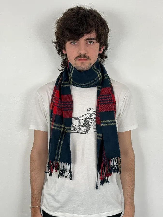 Burberry Burberry Green & Tartan Wool Scarf Size ONE SIZE - 2 Thumbnail