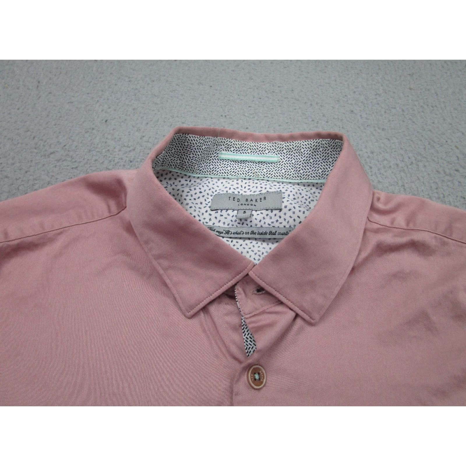 Ted Baker Ted Baker Shirt Mens Large Pink Dress Casual Classic Button-up Crazee Size US L / EU 52-54 / 3 - 3 Thumbnail