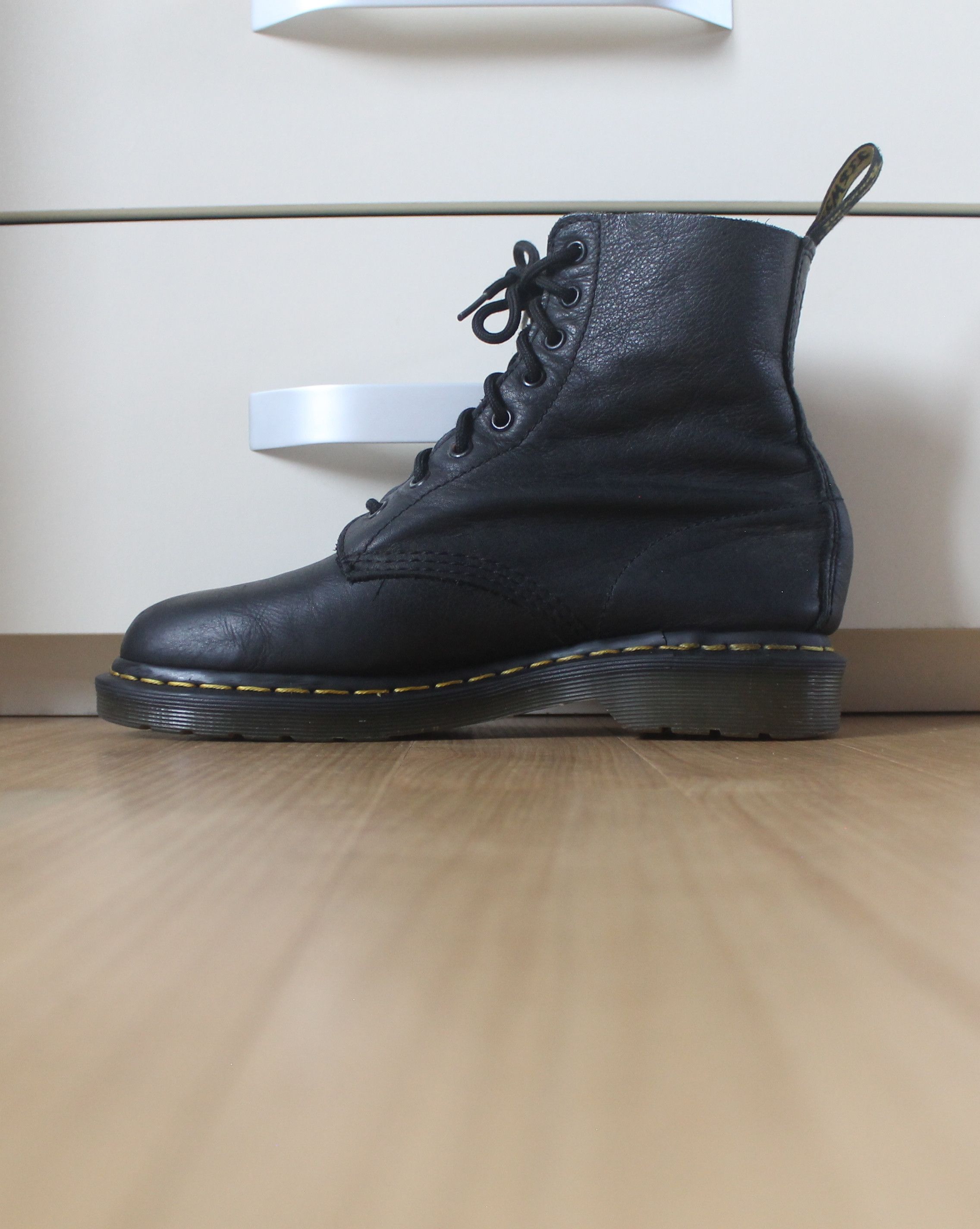 Dr. Martens Dr. Martens Pascal Leather Boots Size US 8 / EU 41 - 6 Thumbnail