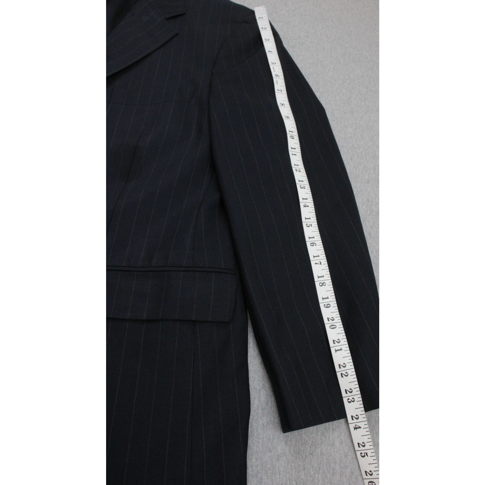Brooks Brothers Brooks Brothers Blazer Men's 42S Black Striped 2 Button Size 42S - 7 Thumbnail