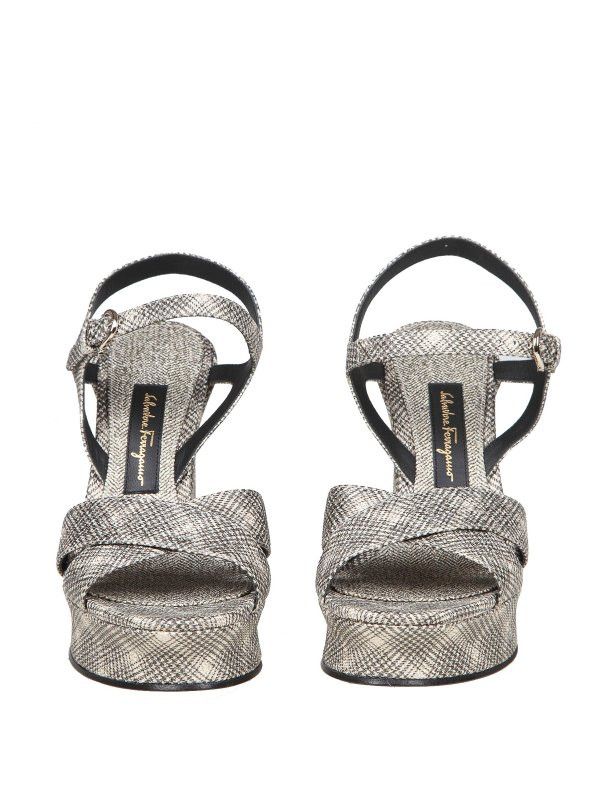 Salvatore Ferragamo o1y0426 Slingback Sandals in Platinum/White Size US 6.5 / IT 36.5 - 4 Thumbnail