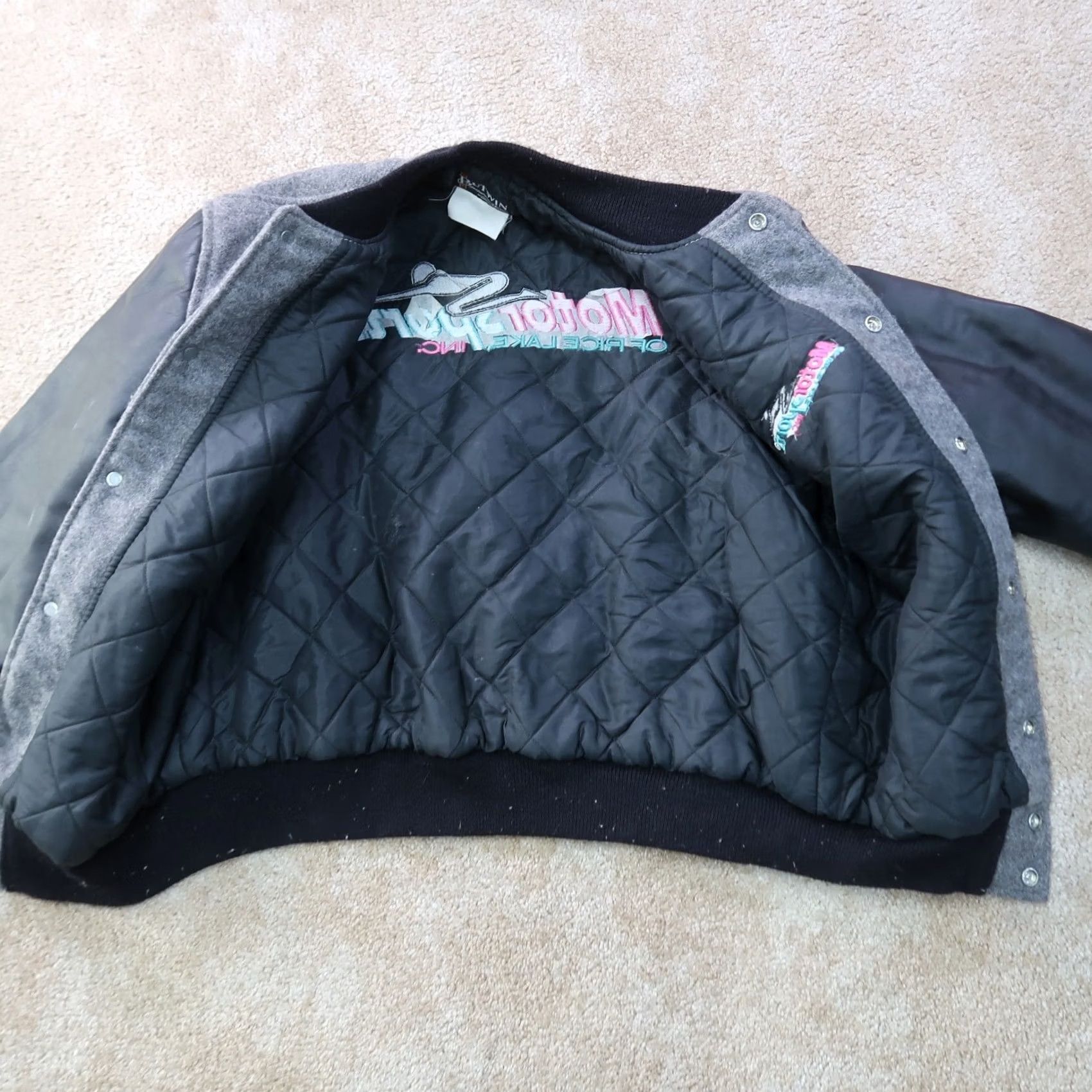 Vintage VINTAGE Butwin Varsity Jacket gray Black Leather Wool Body Jacket Men's Medium Size US M / EU 48-50 / 2 - 2 Thumbnail