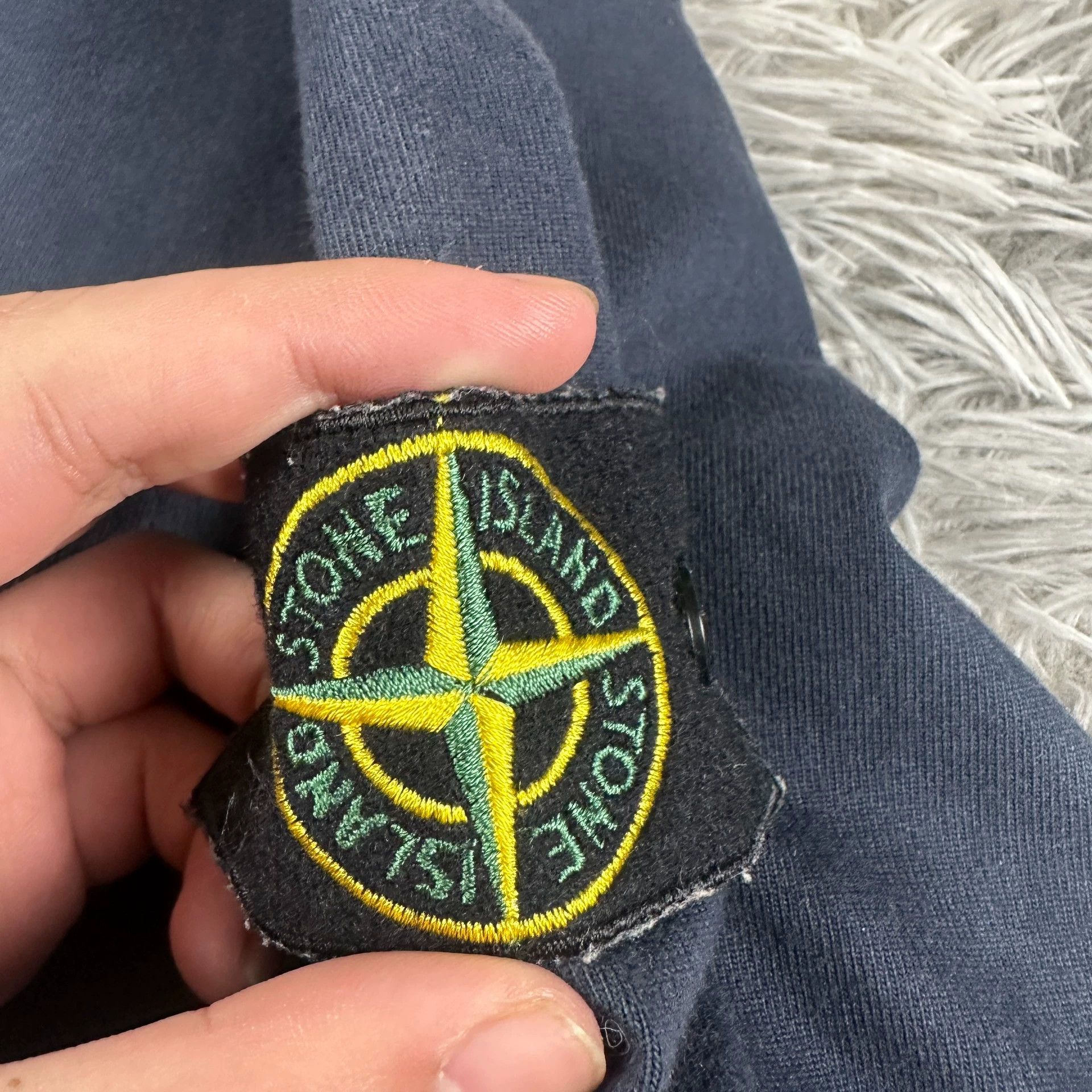 Stone Island stone island navy blue basic sweatshirt size S Size US S / EU 44-46 / 1 - 2 Thumbnail