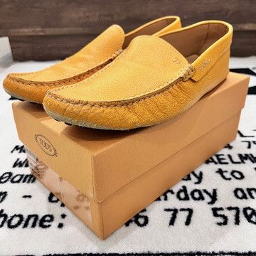 image of Tods Vintage Tod's Orange Peel Yellow Leather Driver Loafers in Orange Black, Men's (Size 9.5)