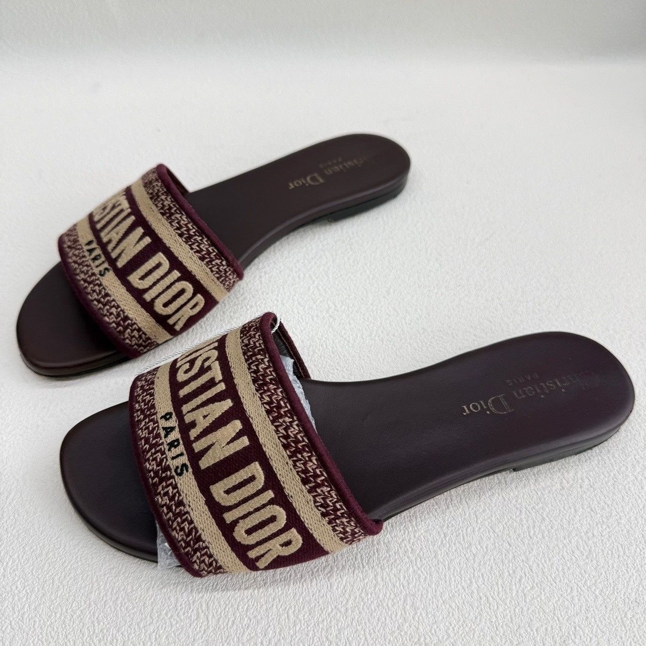 Dior Dior Canvas Printed Red Sandals us_6 Women Size US 6 / IT 36 - 1 Thumbnail