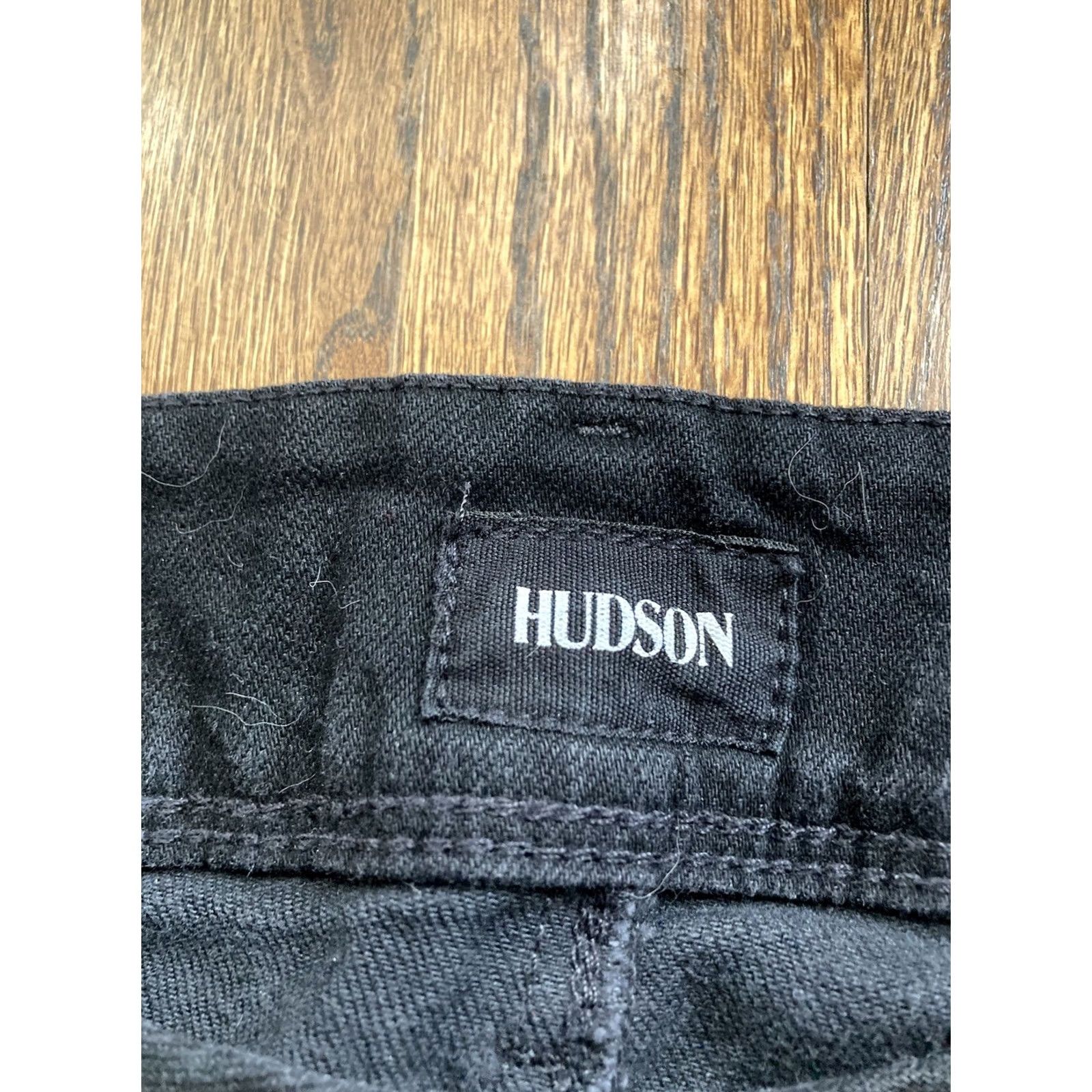 Hudson Hudson Jeans Womens 28 Size Regular Skinny Black Stretch 31x31 Inseam 31 Flap Collin Size 28" / US 6 / IT 42 - 7 Thumbnail