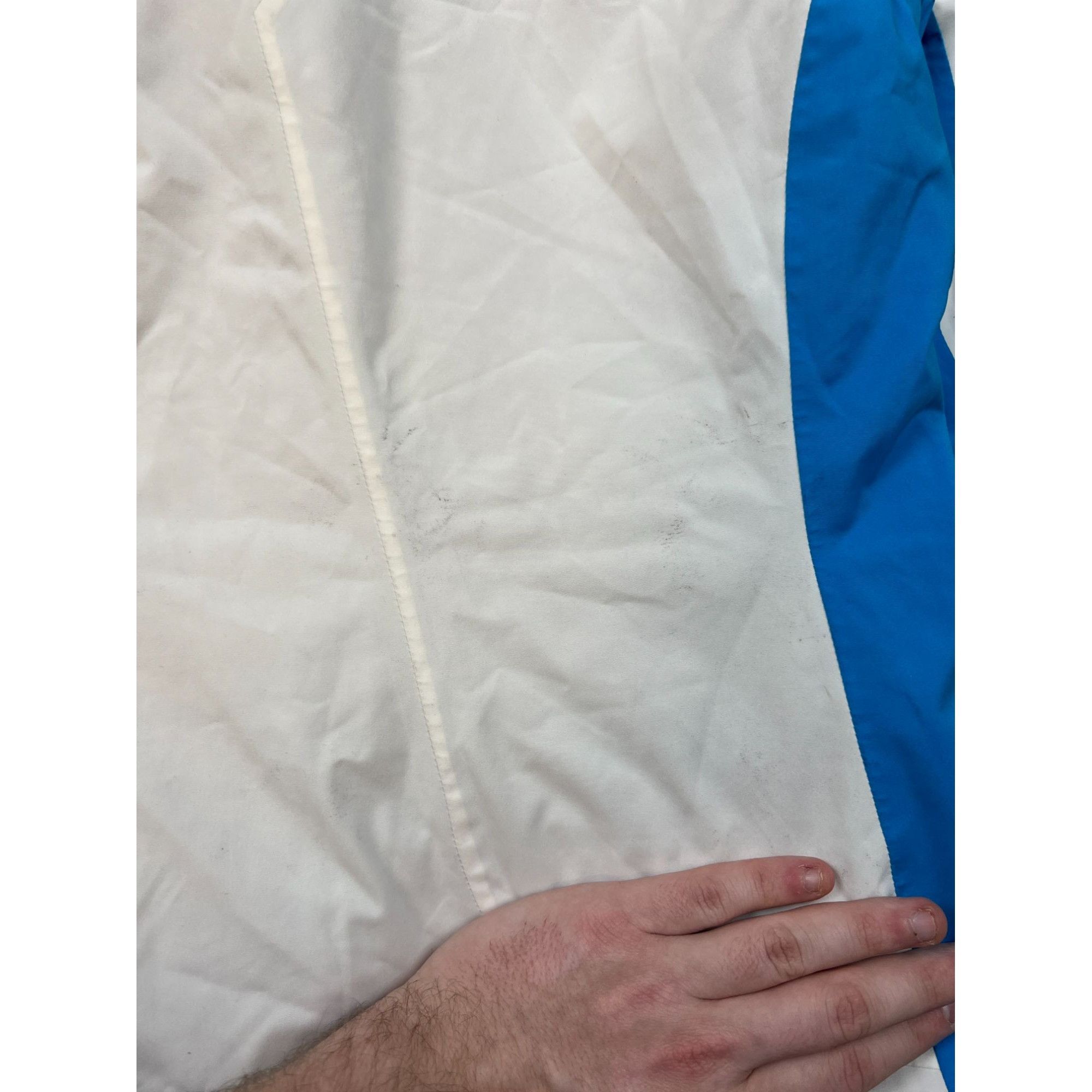 KJUS Kjus White Ski Jacket With Ski Mask (Y0695) Size M / US 6-8 / IT 42-44 - 19 Thumbnail