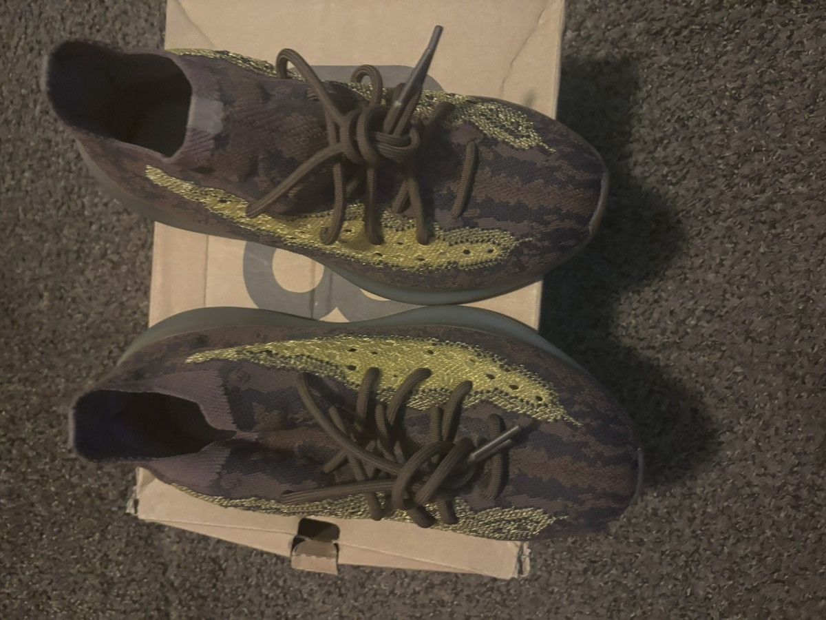 Yeezy Yeezy 380 LMNTE Size US 9 / EU 42 - 1 Thumbnail