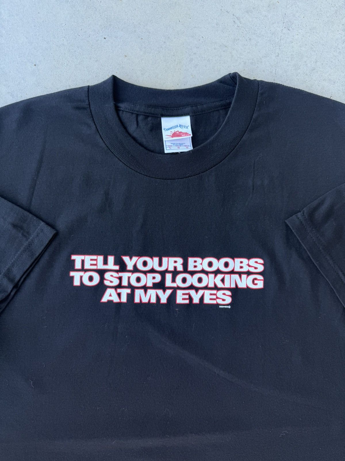 Vintage Vintage 00s Funny Boobs Stop Looking At Me Script T-Shirt Size US XL / EU 56 / 4 - 1 Thumbnail