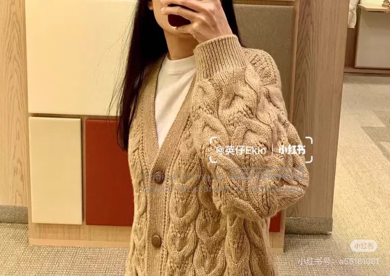 Loro Piana Loro Piana Twisted baby cashmere knitted cardigan Size XXS / US 00 / IT 34 - 9 Thumbnail