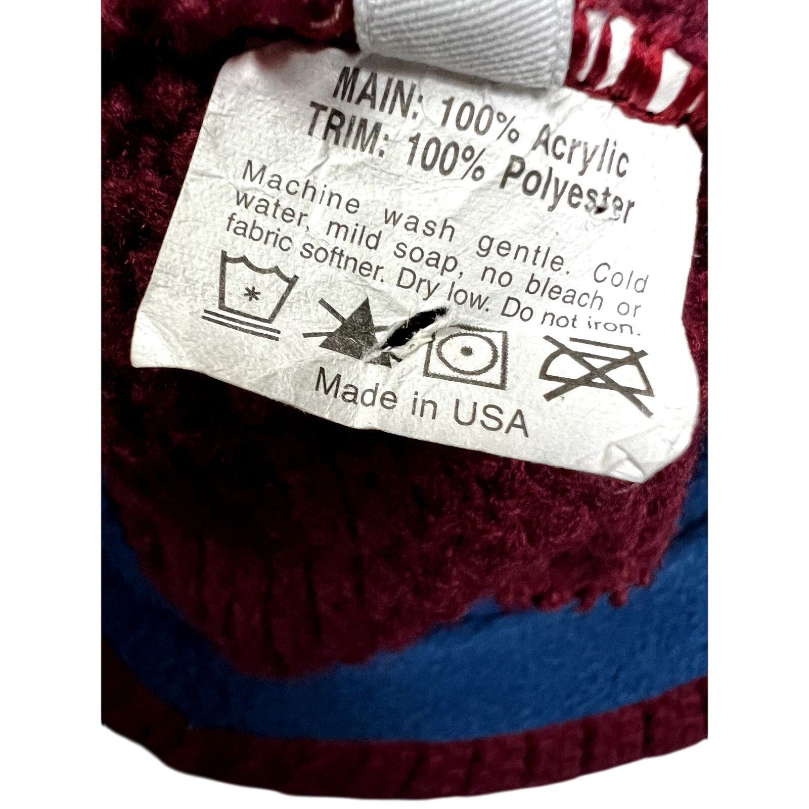 Freshjive Vintage Y2K Freshjive Red Knit Brimmed Skater Hat - Dark Red Size ONE SIZE - 7 Thumbnail