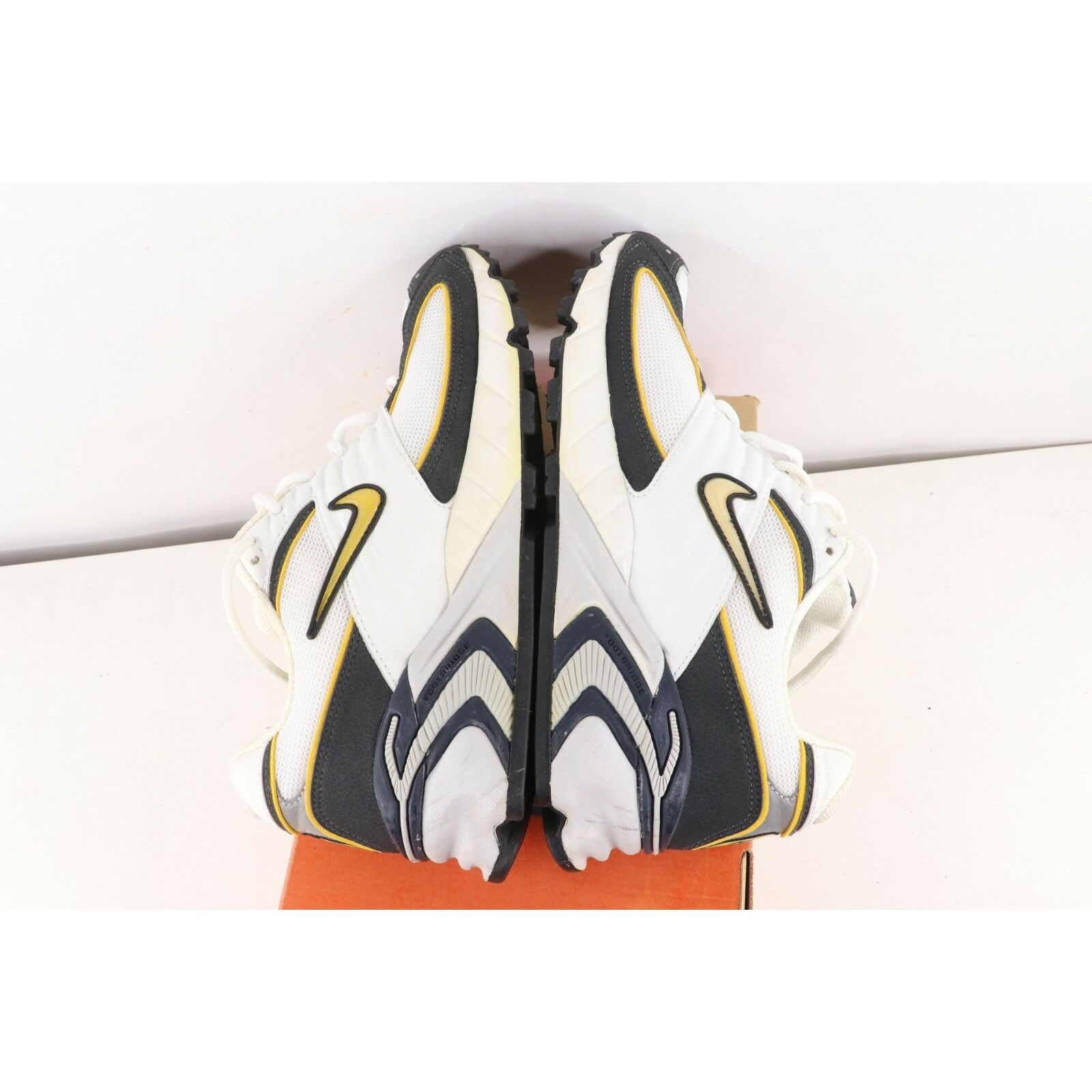 Nike NOS Vintage Nike Air Durham Jogging Running Dad Shoes 11.5 Size US 11.5 / EU 44-45 - 5 Thumbnail