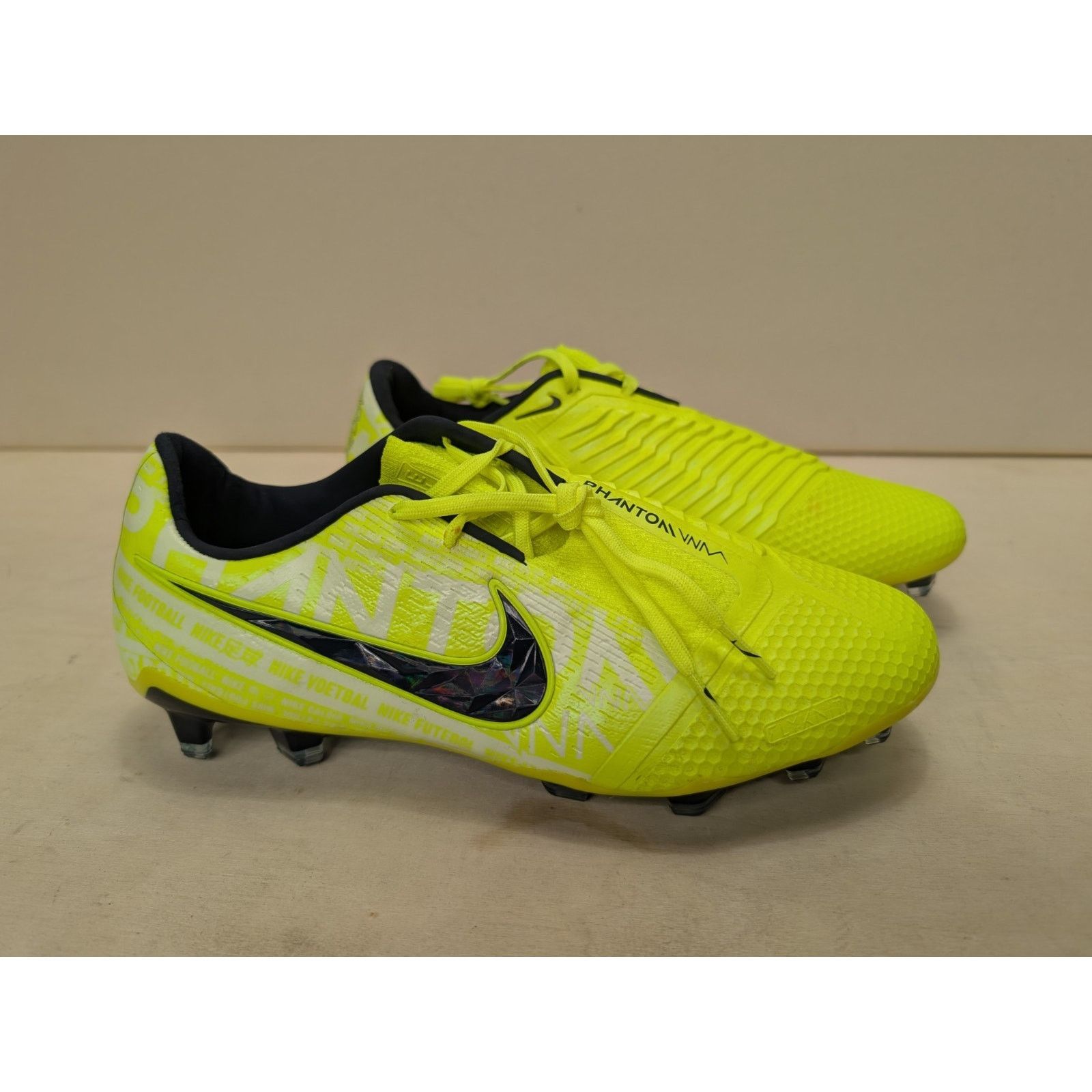 Nike Nike Phantom Venom Elite FG ACC Soccer Cleats Men Volt 6 US Size US 6 / EU 39 - 3 Thumbnail