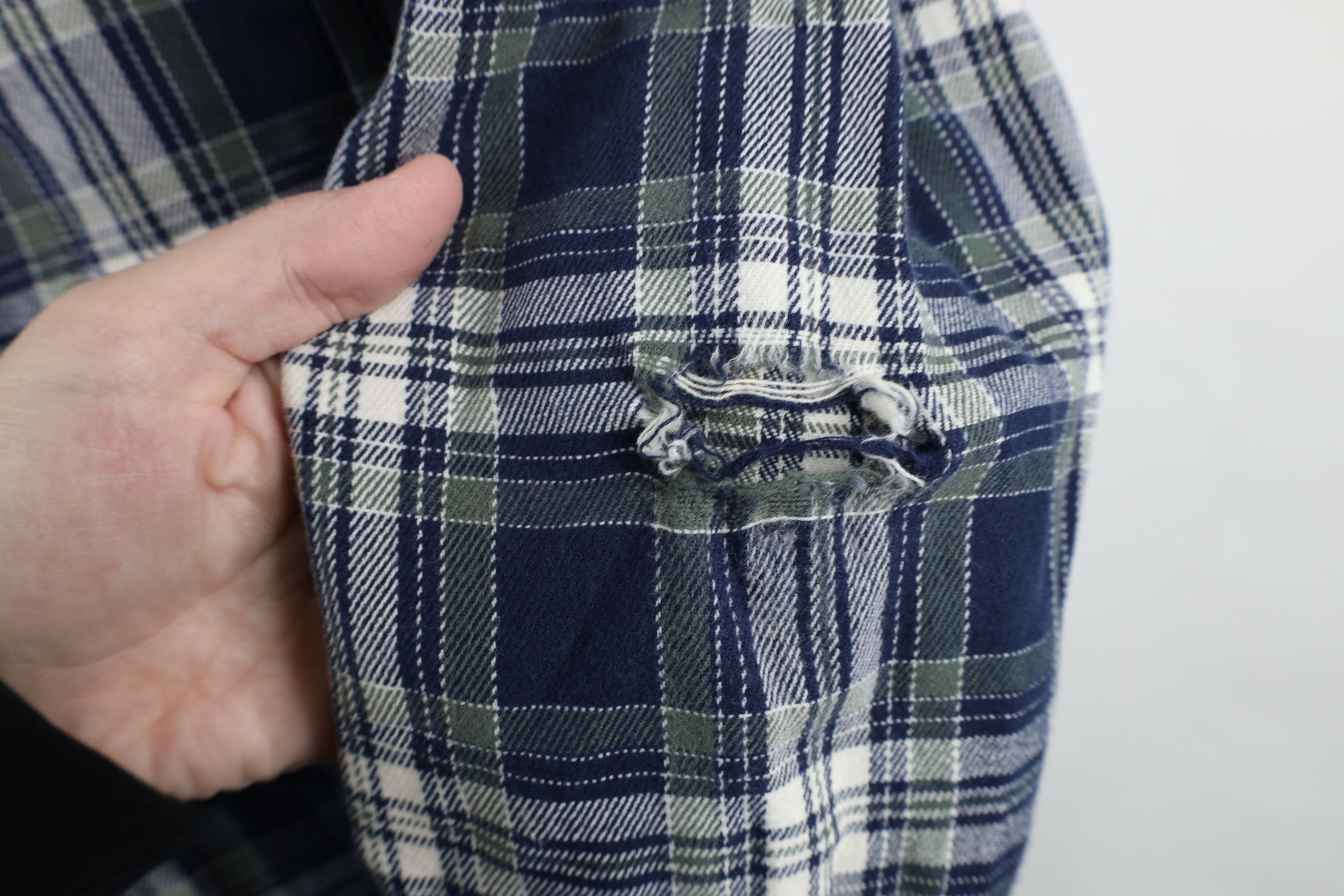 Eddie Bauer × Vintage Vintage 90s Eddie Bauer Heavyweight Button Shirt Plaid Size US L / EU 52-54 / 3 - 4 Thumbnail