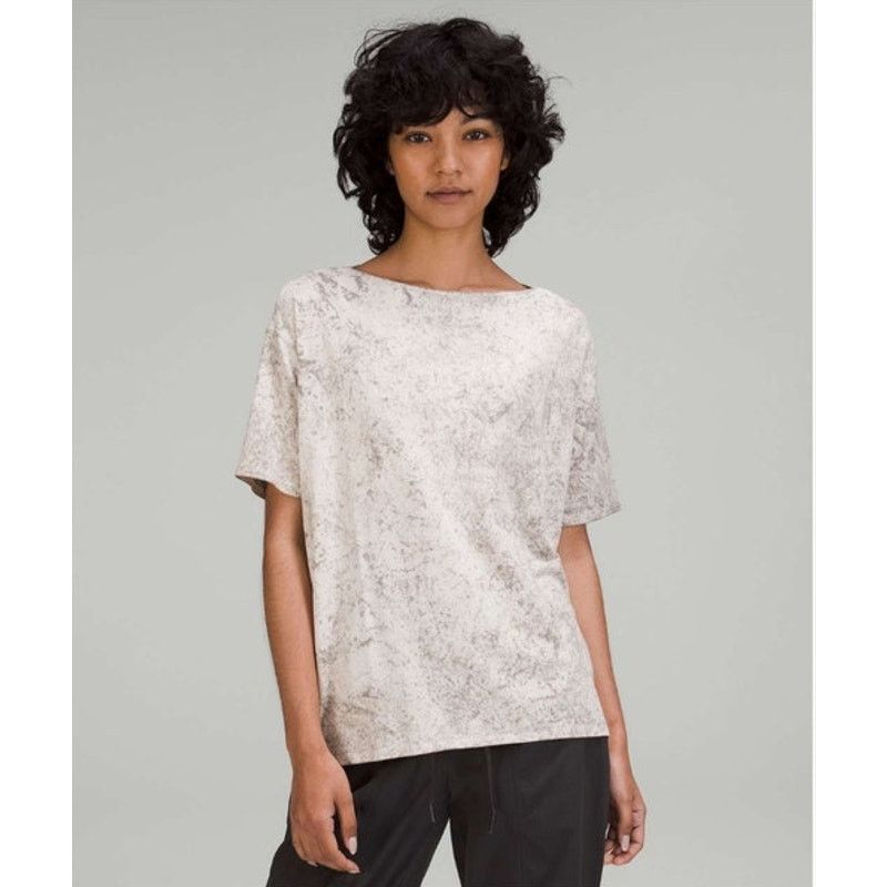 Lululemon Lululemon Back In Action Vitasea Tee White Opal M Size M / US 6-8 / IT 42-44 - 2 Thumbnail