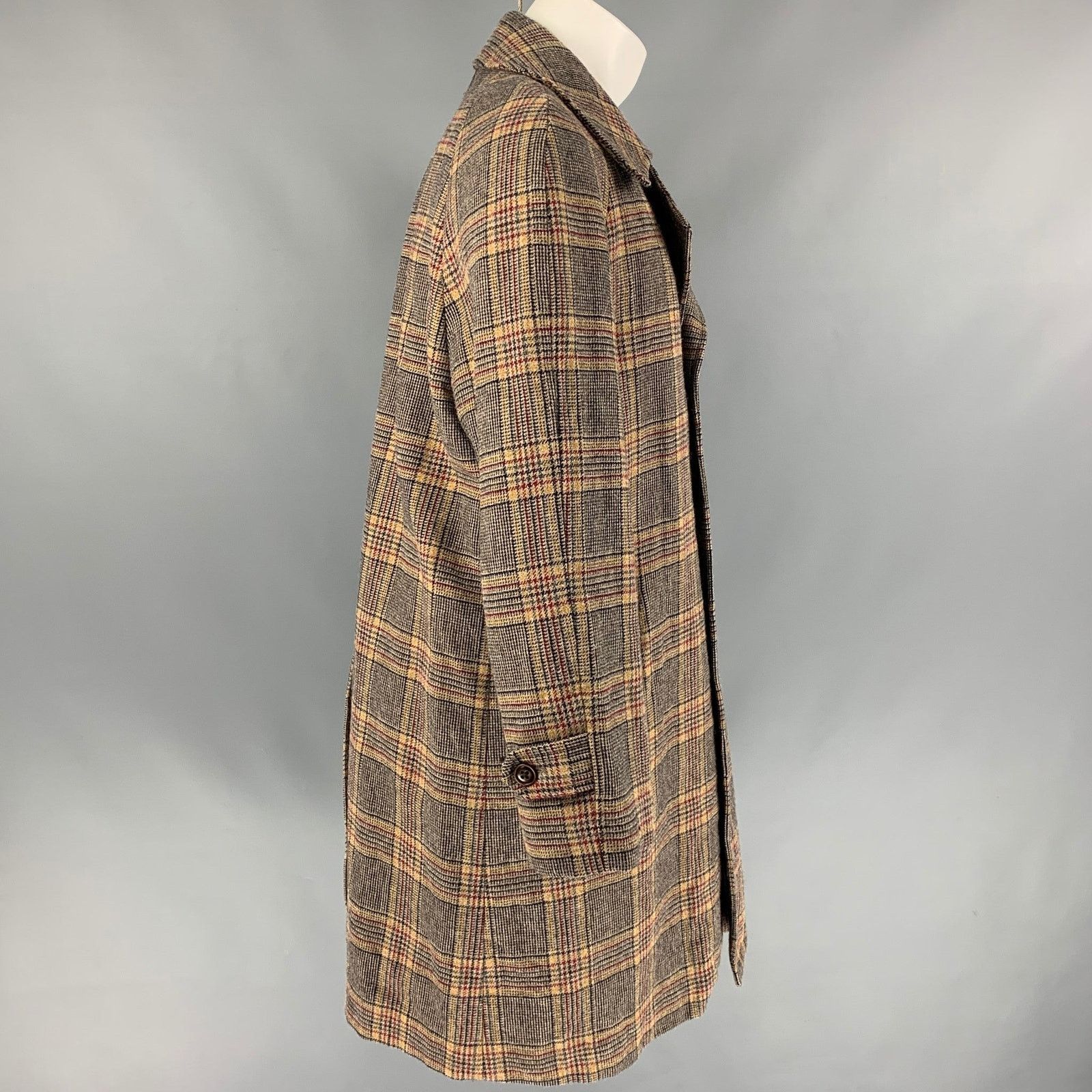 Marc Jacobs MARC JACOBS Size 38 Tan Plaid Wool Buttoned Coat Size US S / EU 44-46 / 1 - 3 Thumbnail