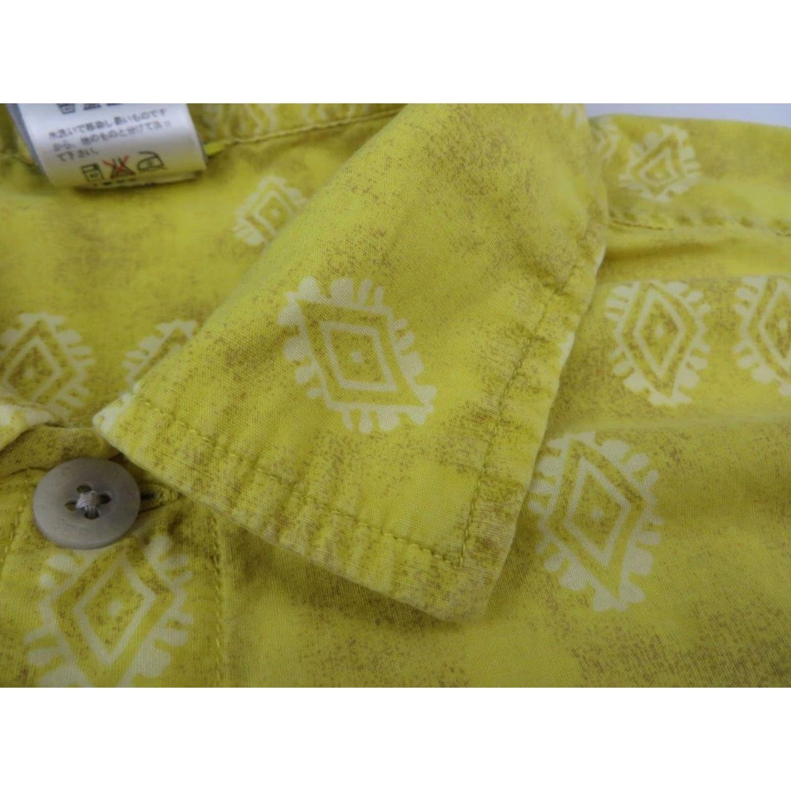 The North Face The North Face Aztec Southwestern Shirt Mens Large Yellow Geometric 90s Tribal S/S Vintage Size US L / EU 52-54 / 3 - 5 Thumbnail