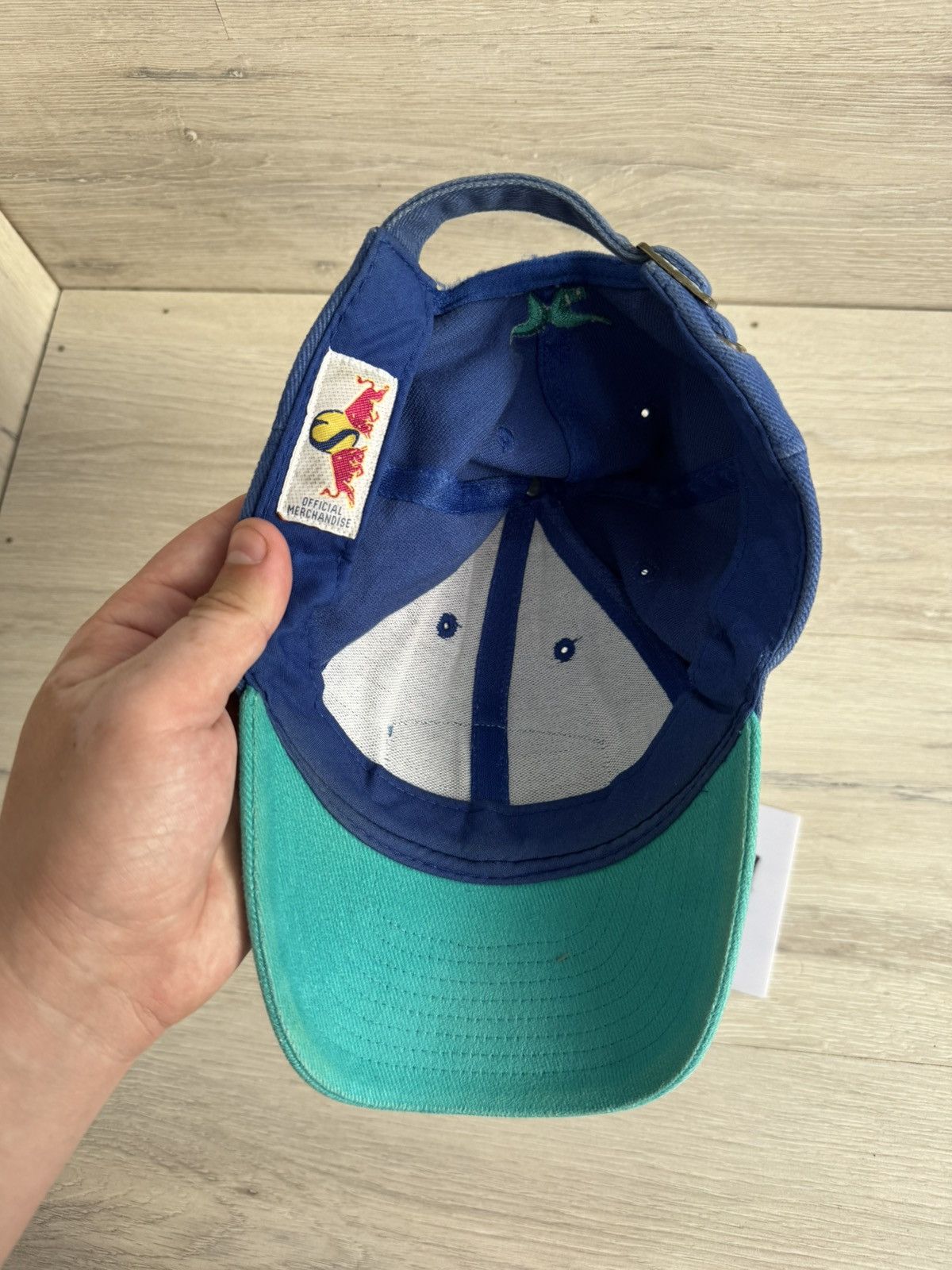 Red Bull Red bull sauber petronas vintage cap hat Size ONE SIZE - 8 Thumbnail