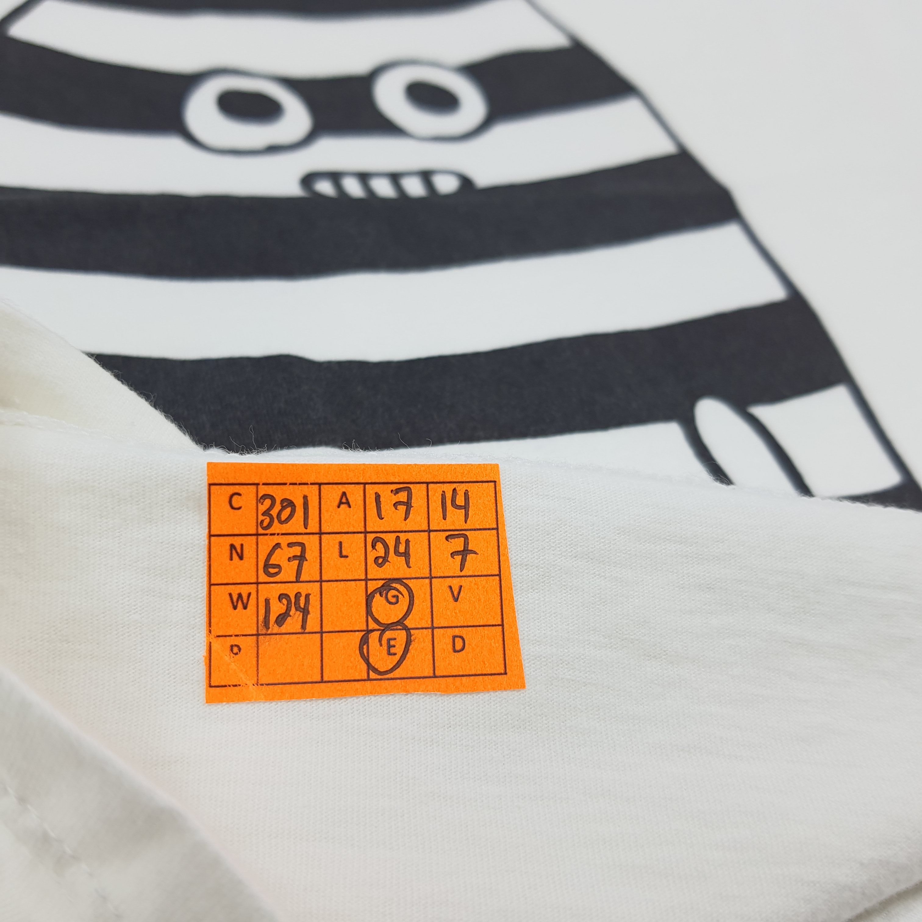 Ne-Net Vintage Ne-Net by Issey Miyake Japan Tshirt C301N67 Size US S / EU 44-46 / 1 - 7 Thumbnail