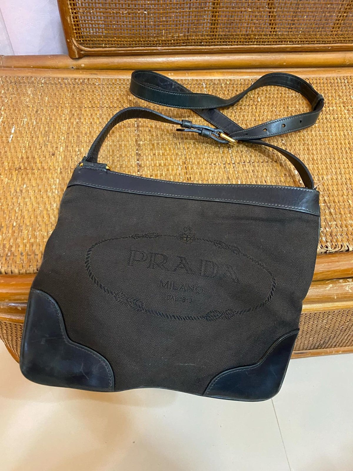 Designer × Prada × Vintage Prada Denim Crossbody Shoulder Bag Size ONE SIZE - 4 Thumbnail