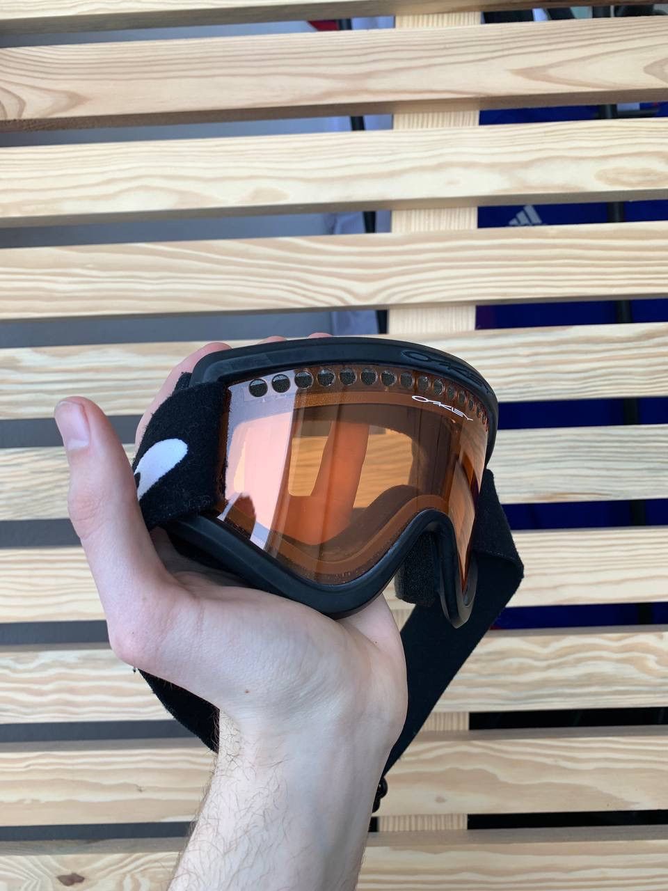 Japanese Brand × Oakley × Vintage Vintage Oakley Ski Goggles, Black with Amber Lenses Size ONE SIZE - 3 Thumbnail