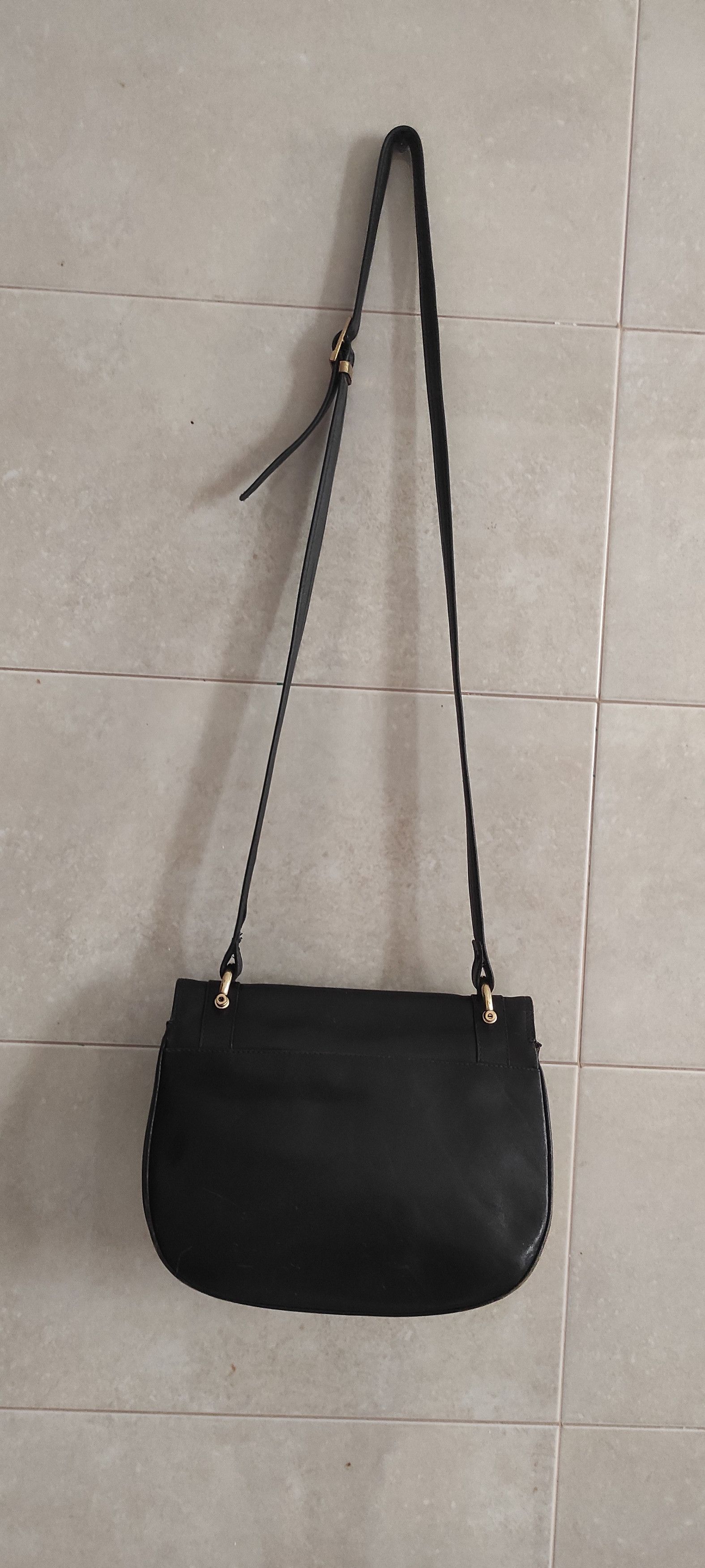 Etienne Aigner × Leather Vintage Etienne Aigner Black Glossy Leather Shoulder Bag Size ONE SIZE - 13 Thumbnail