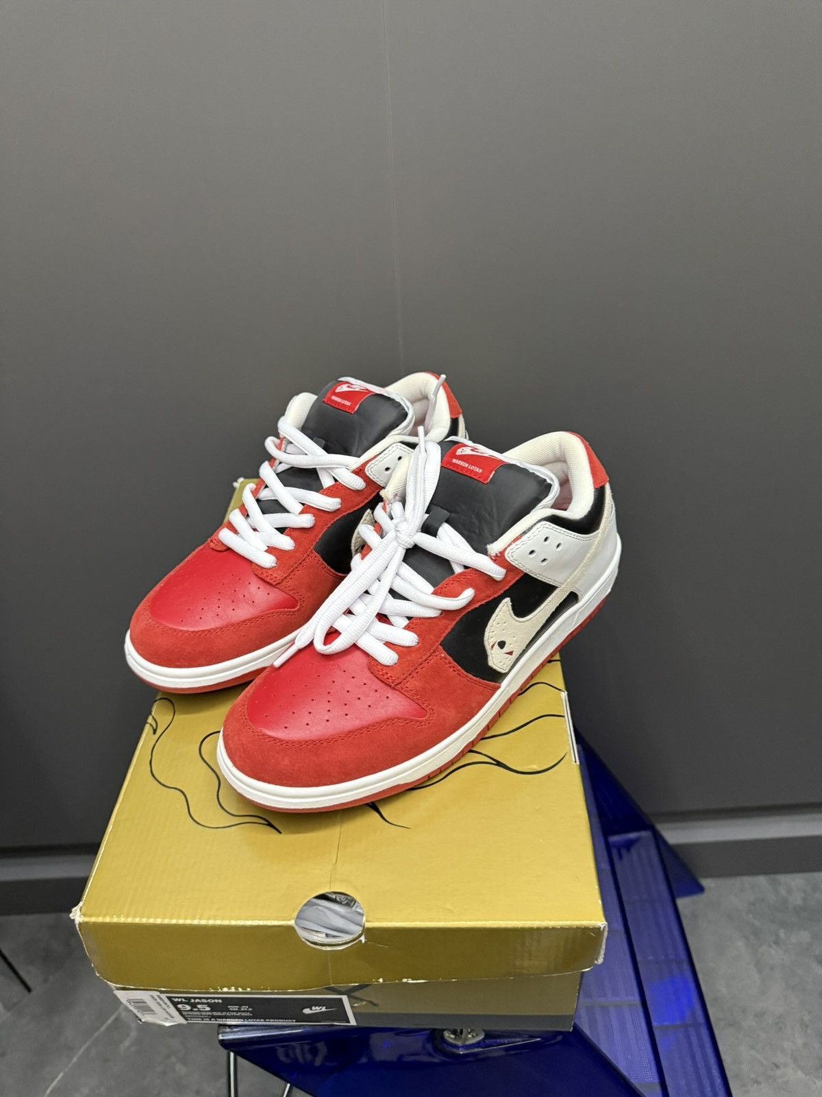 Warren Lotas Jason Dunk Low Red Sneakers - 106420001419