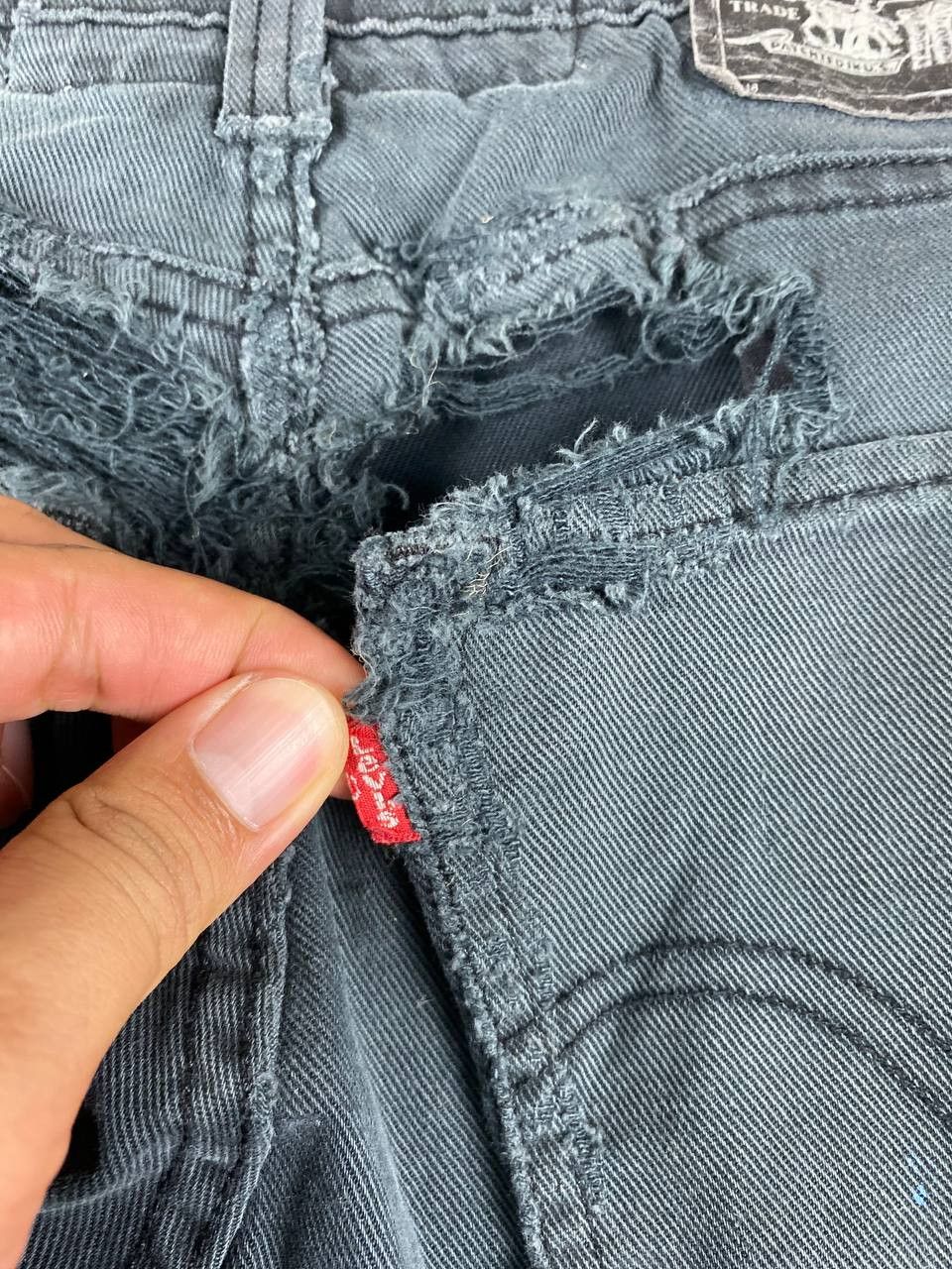 Levi's levis 510 super skinny distressed damage denim Size US 33 - 6 Thumbnail