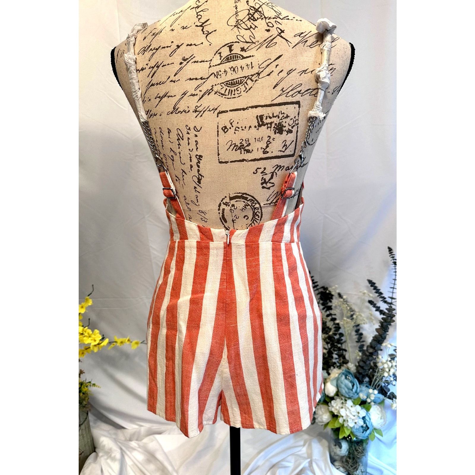 Other Millau Linen Romper Fully Lined Chain Straps Chain Accents S Size 28" / US 6 / IT 42 - 9 Thumbnail