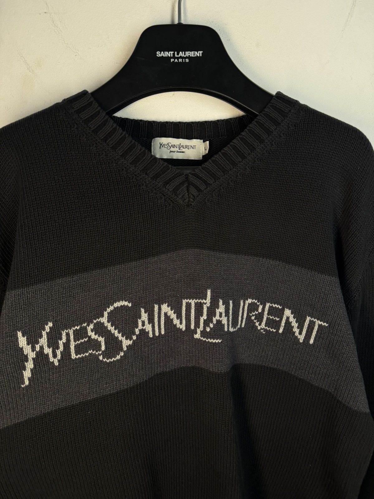 Yves Saint Laurent Black YSL Sweater Knit Big Logo V-neck Vintage y2k Rare Size US L / EU 52-54 / 3 - 3 Thumbnail