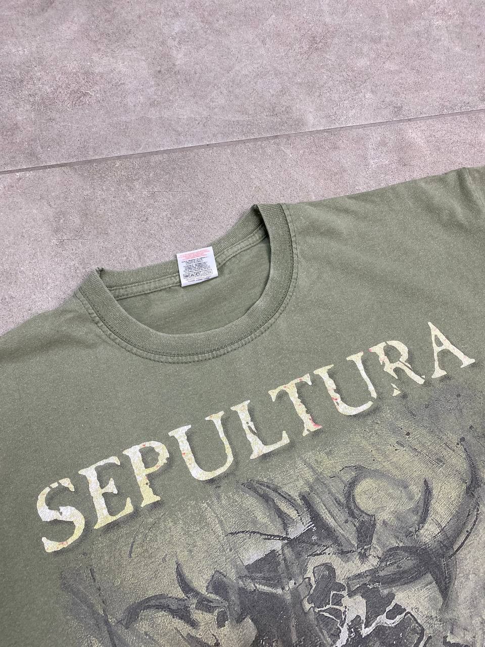 Band Tees Vintage Sepultura The Mediator Album Promo T-Shirt Size US L / EU 52-54 / 3 - 8 Thumbnail